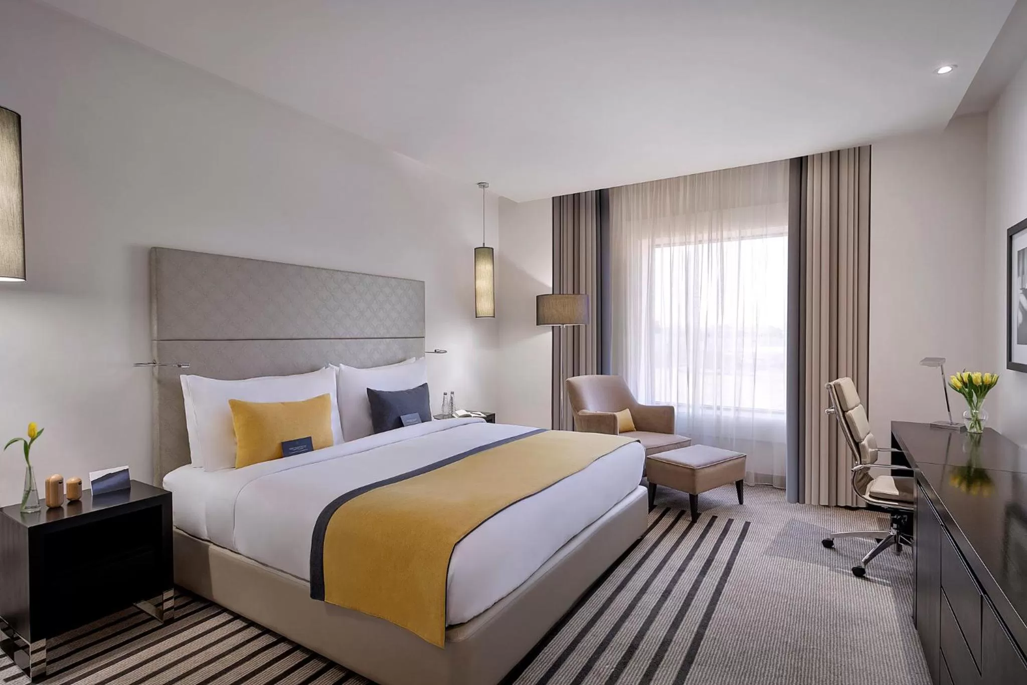 Photo of the whole room, Bed in Voco - Riyadh by IHG