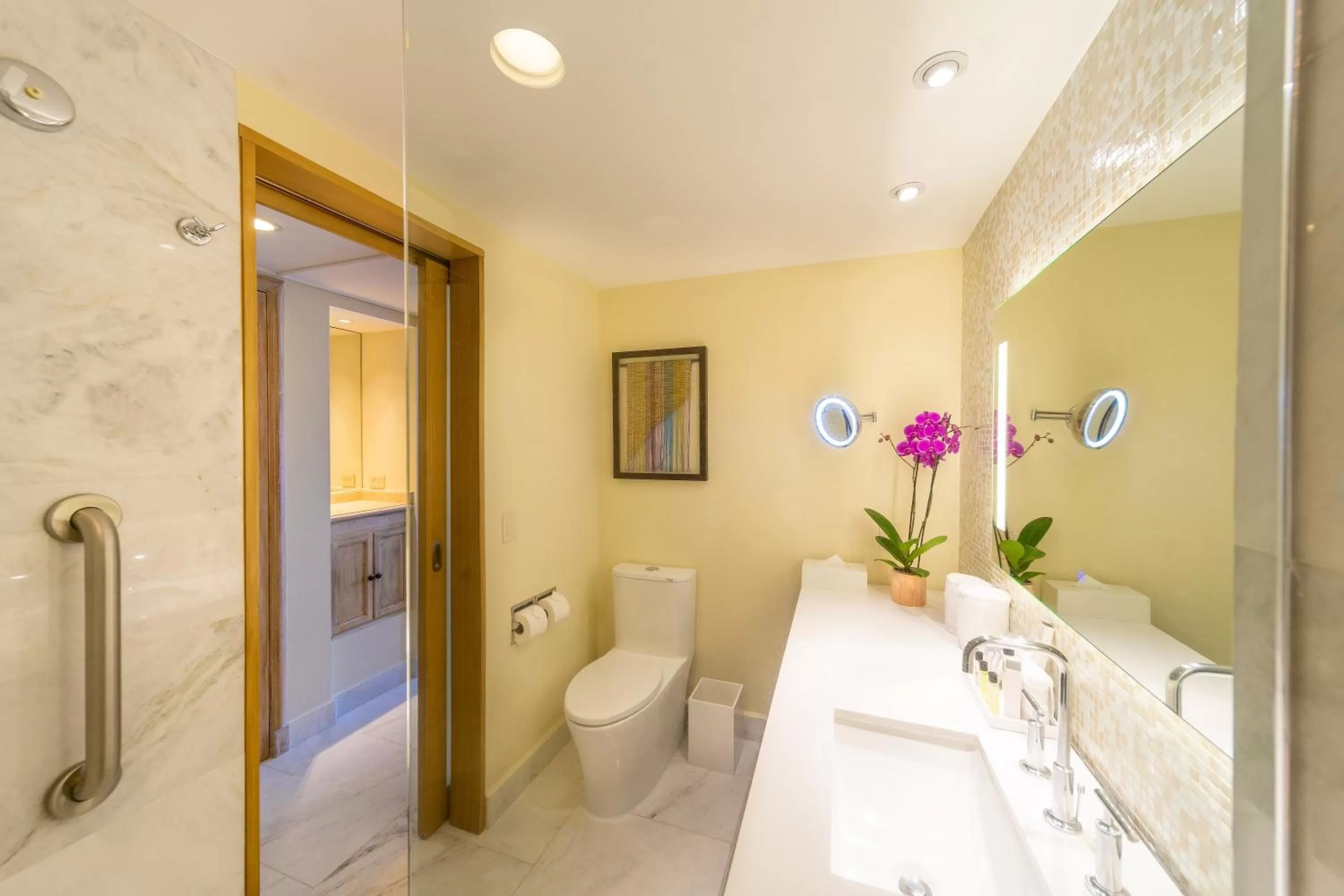 Bathroom in InterContinental Real San Pedro Sula by IHG