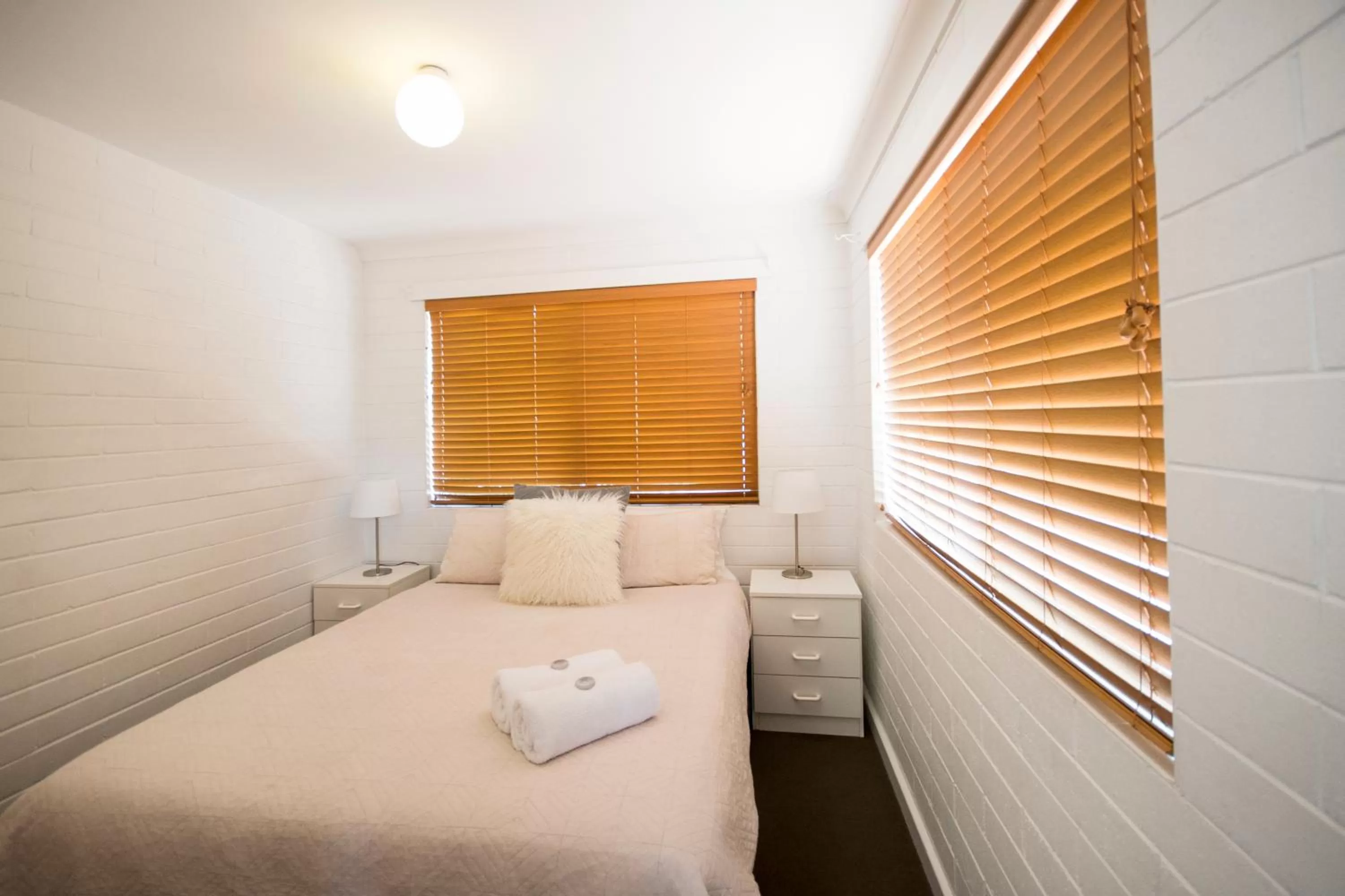 Bedroom, Bed in Archipelago Apartments Esperance