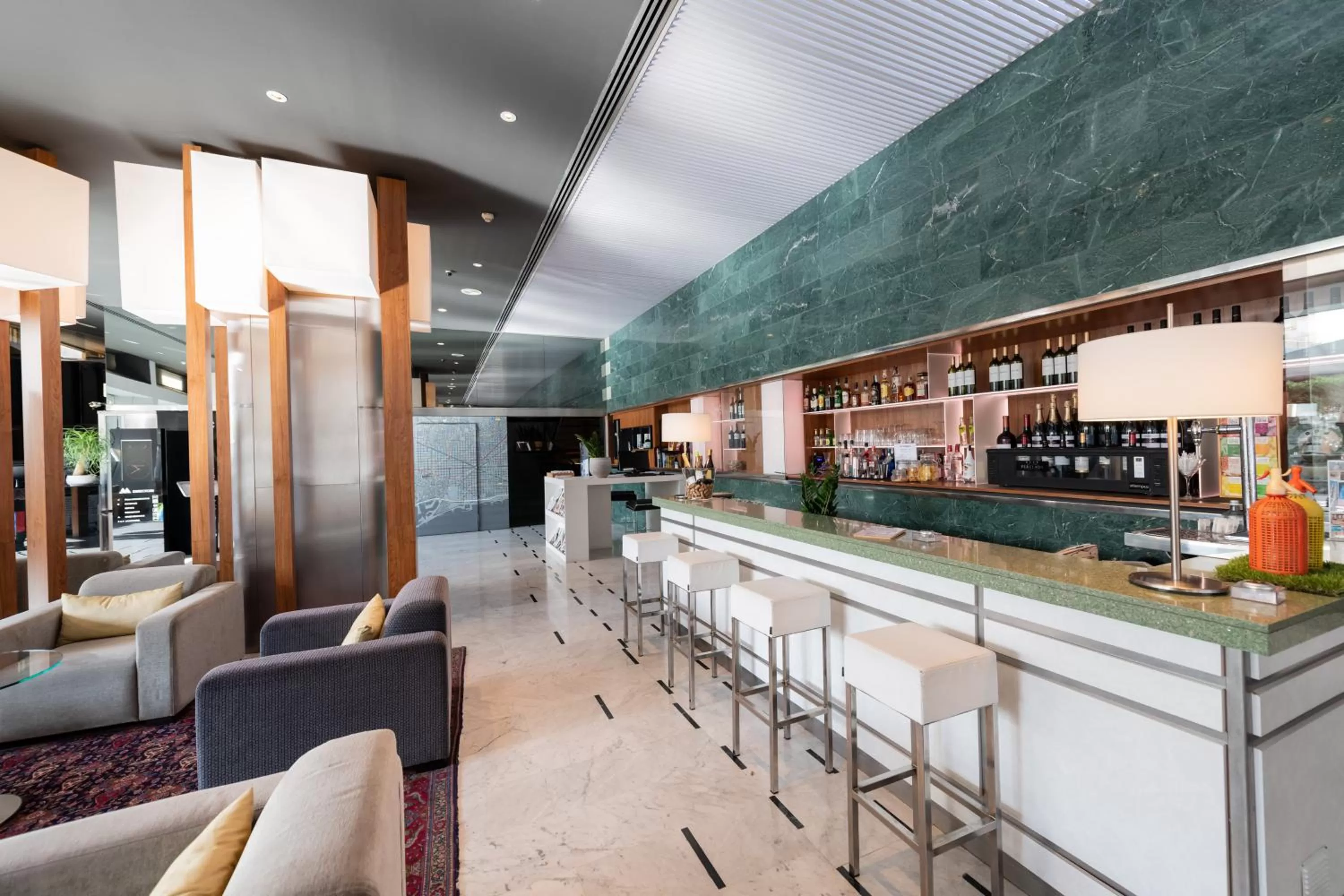 Lobby or reception in Aparthotel Atenea Barcelona