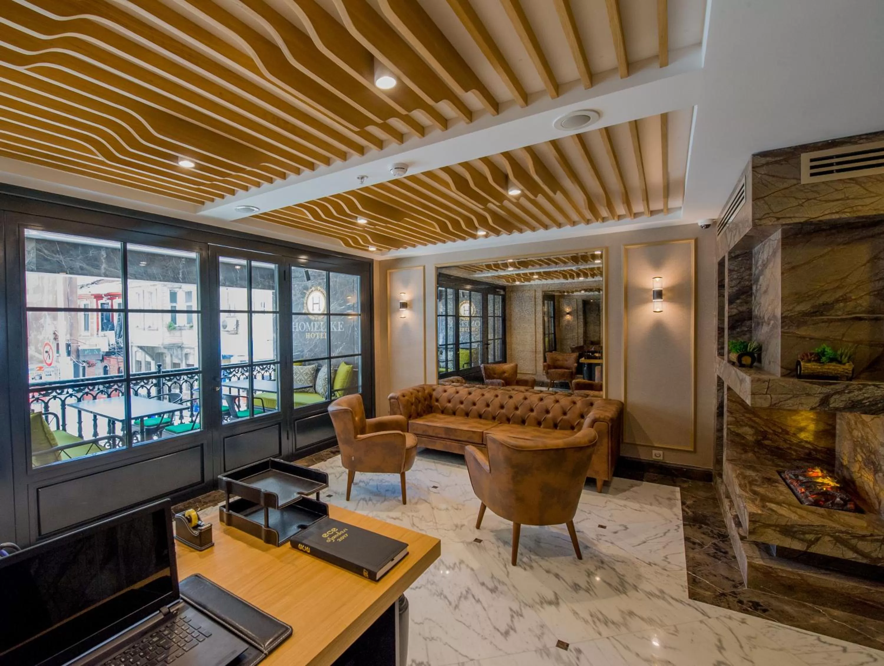 Lobby or reception in Homelike Hotel