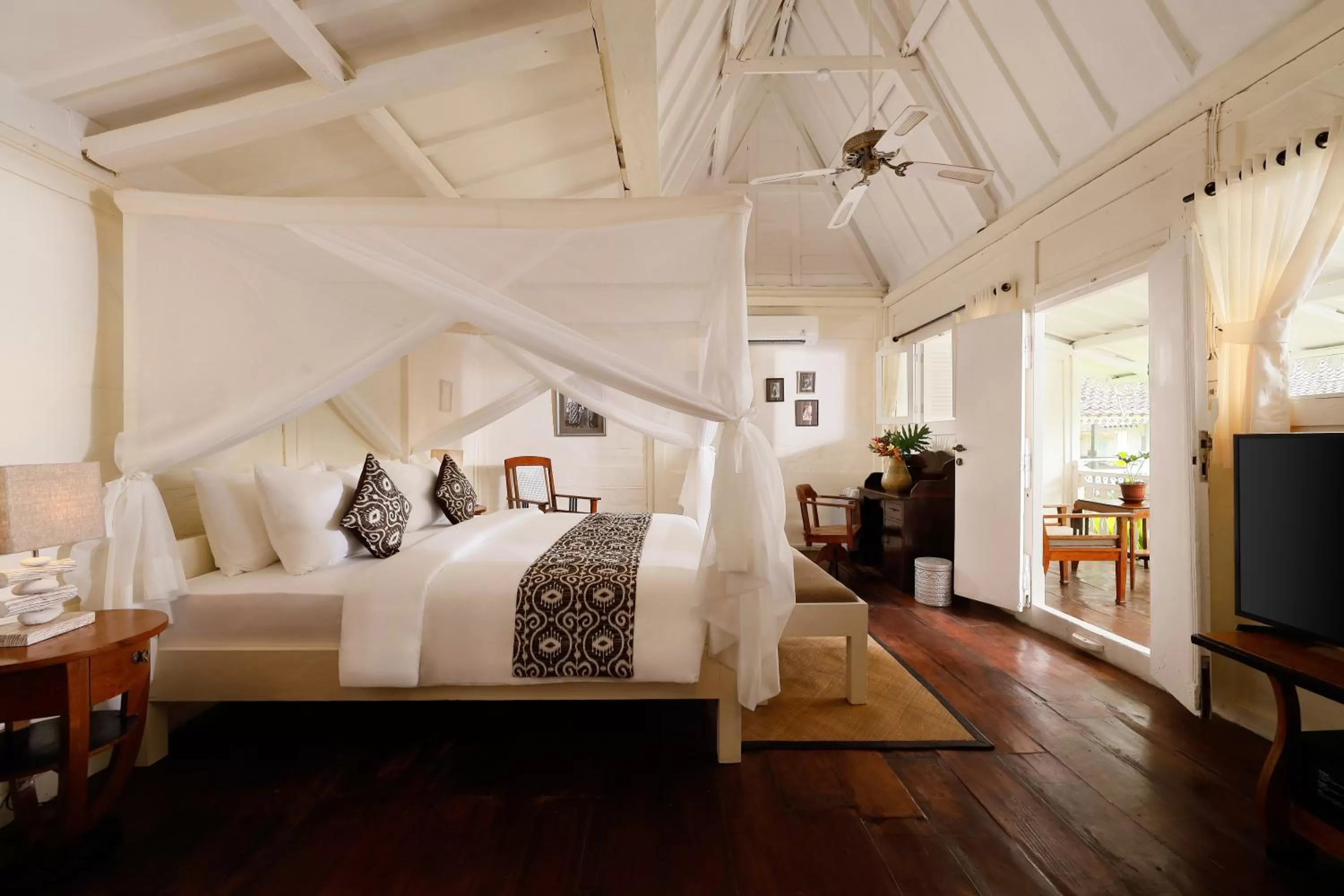 Bed in Puri Tempo Doeloe Boutique Hotel