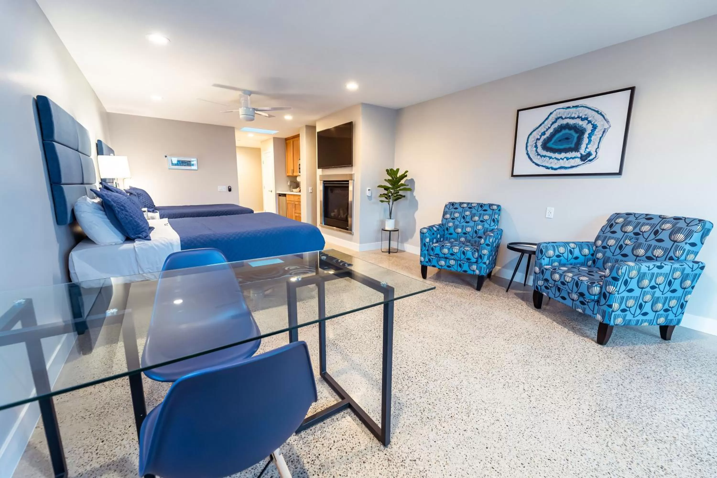 Baywood Inn Bed & Breakfast