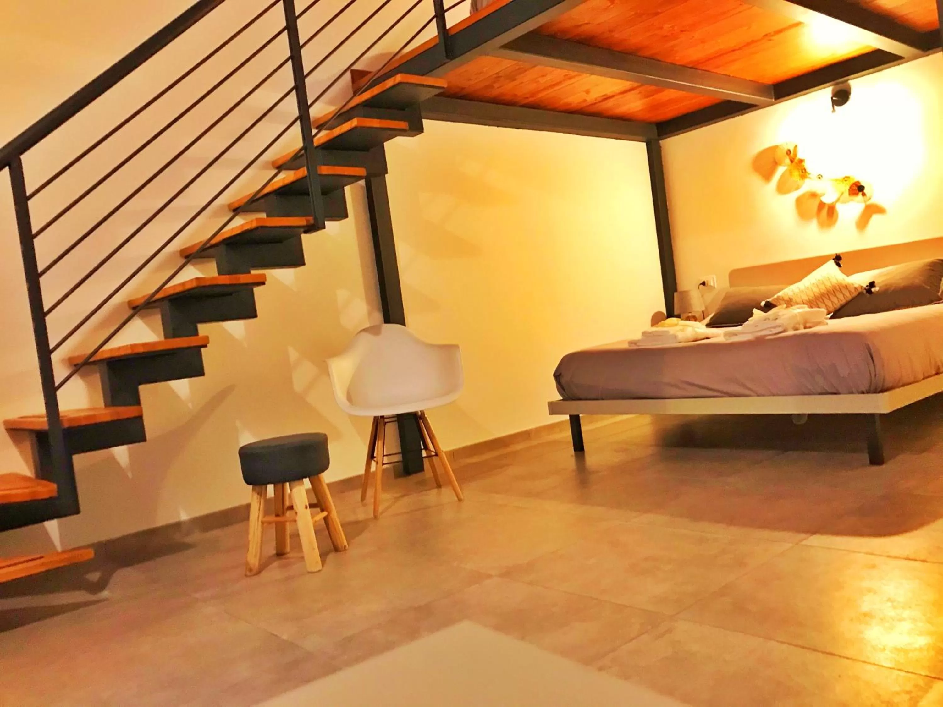 Photo of the whole room in B&B Salerno IN Centro