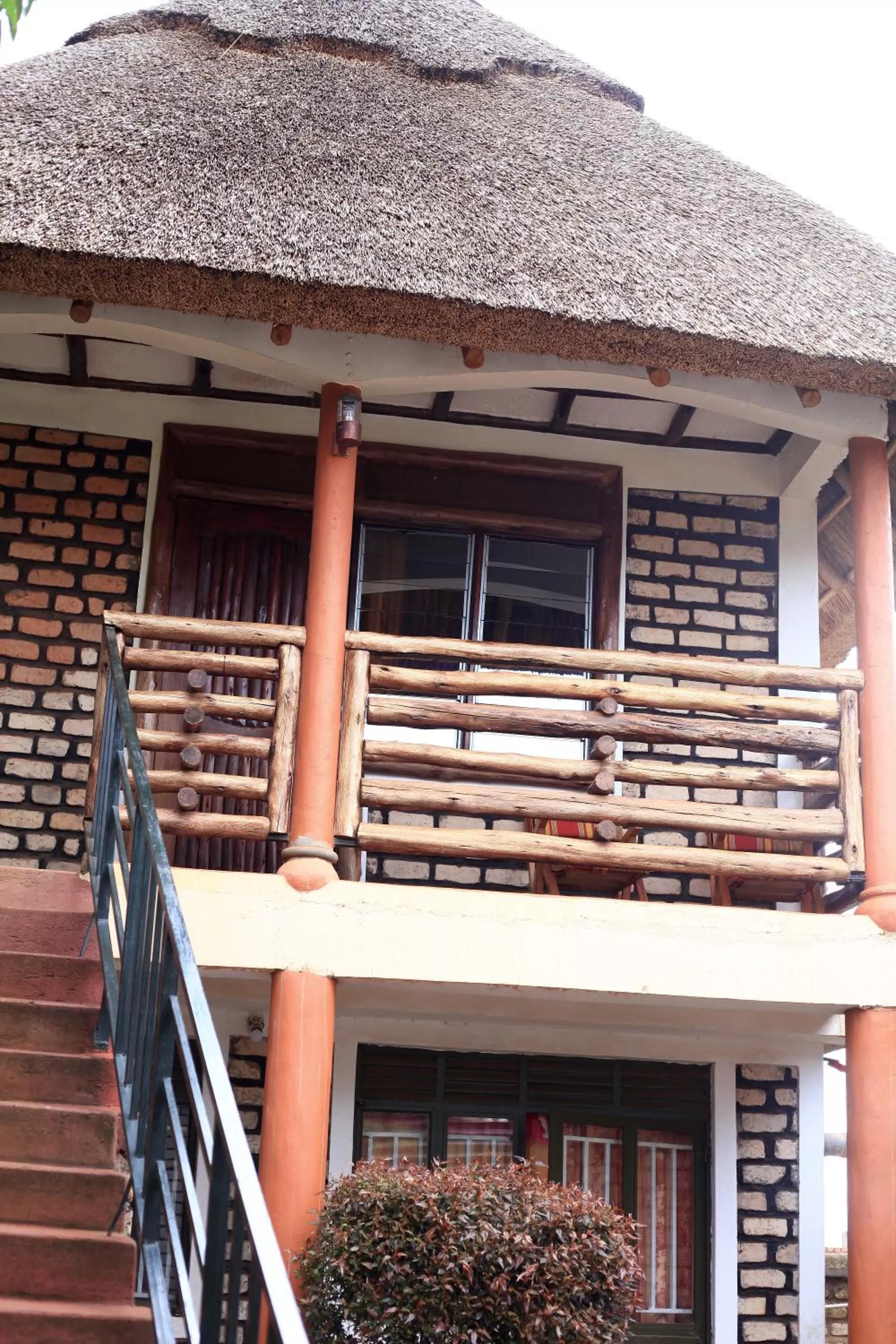 Property Building in Elite Backpackers Services