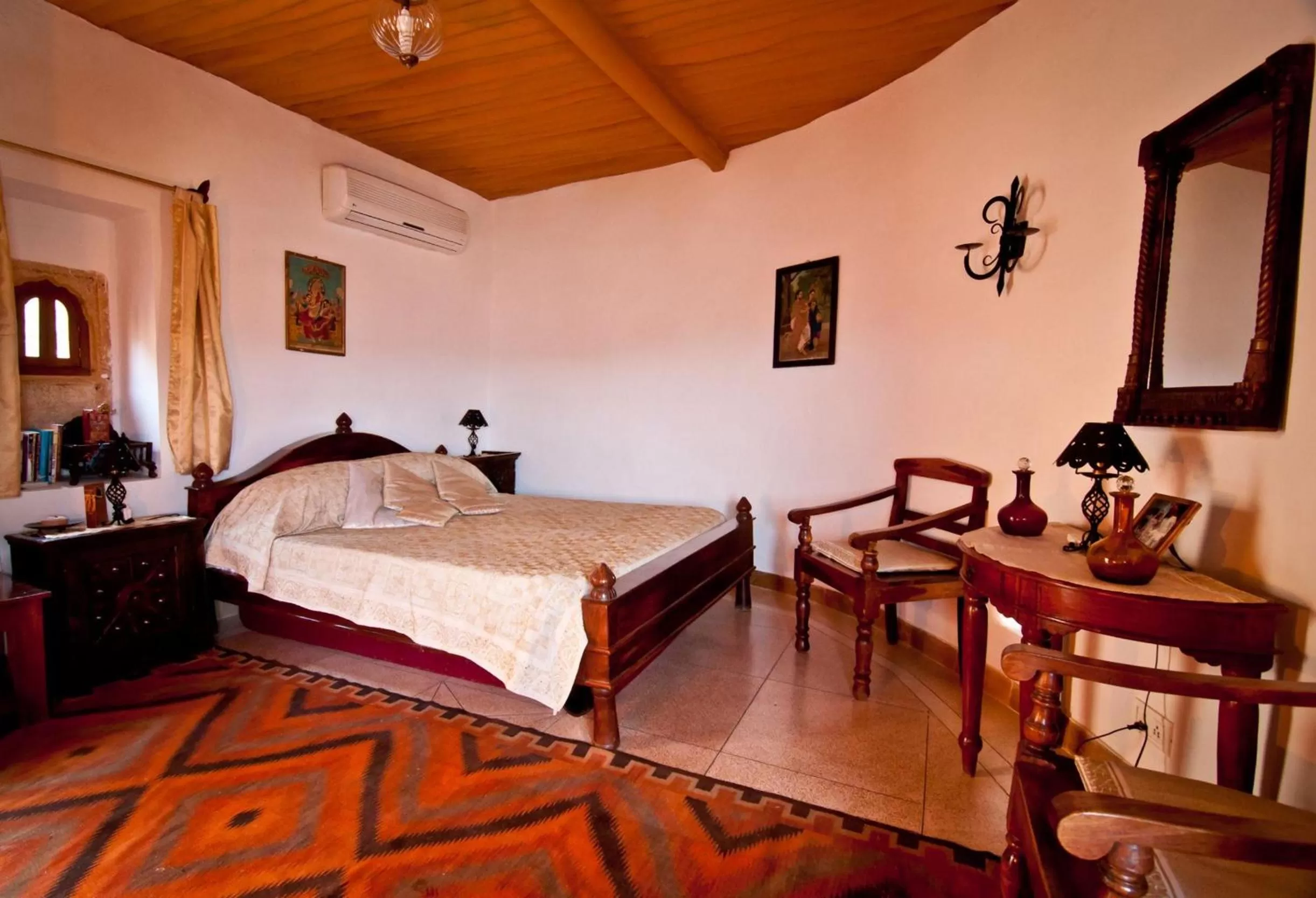 Photo of the whole room in Killa Bhawan