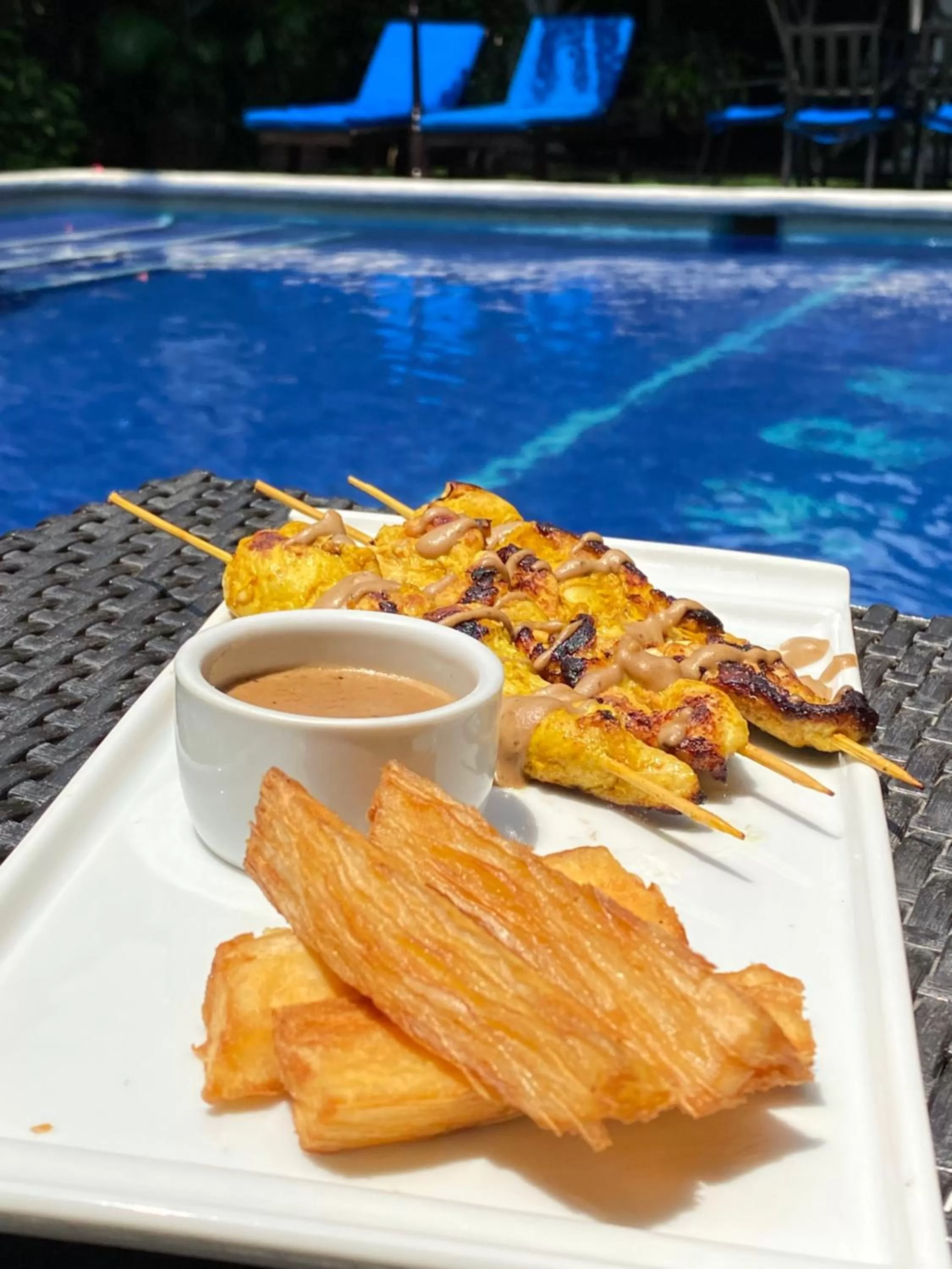 Restaurant/places to eat in Hotel Real La Merced