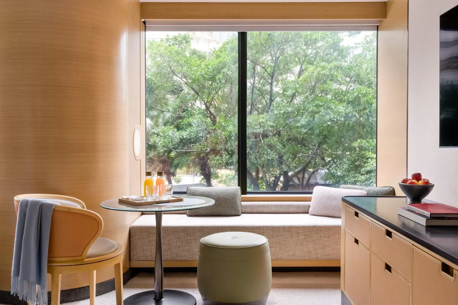 Seating area in Regent Hong Kong