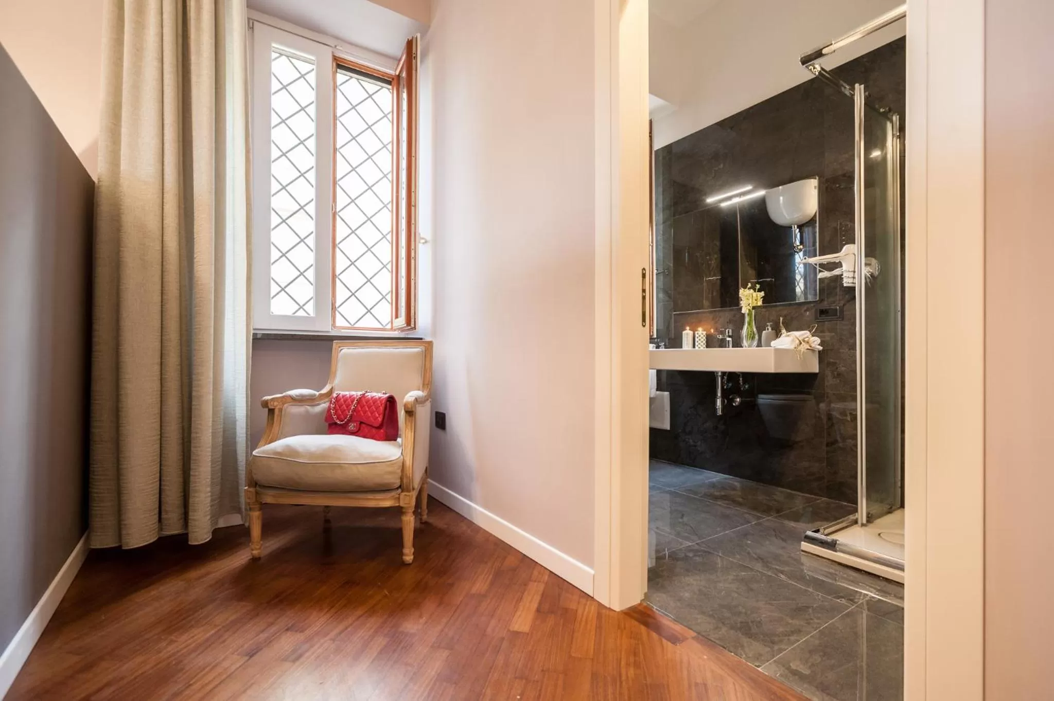 Other, Bed in Dream House Pompei