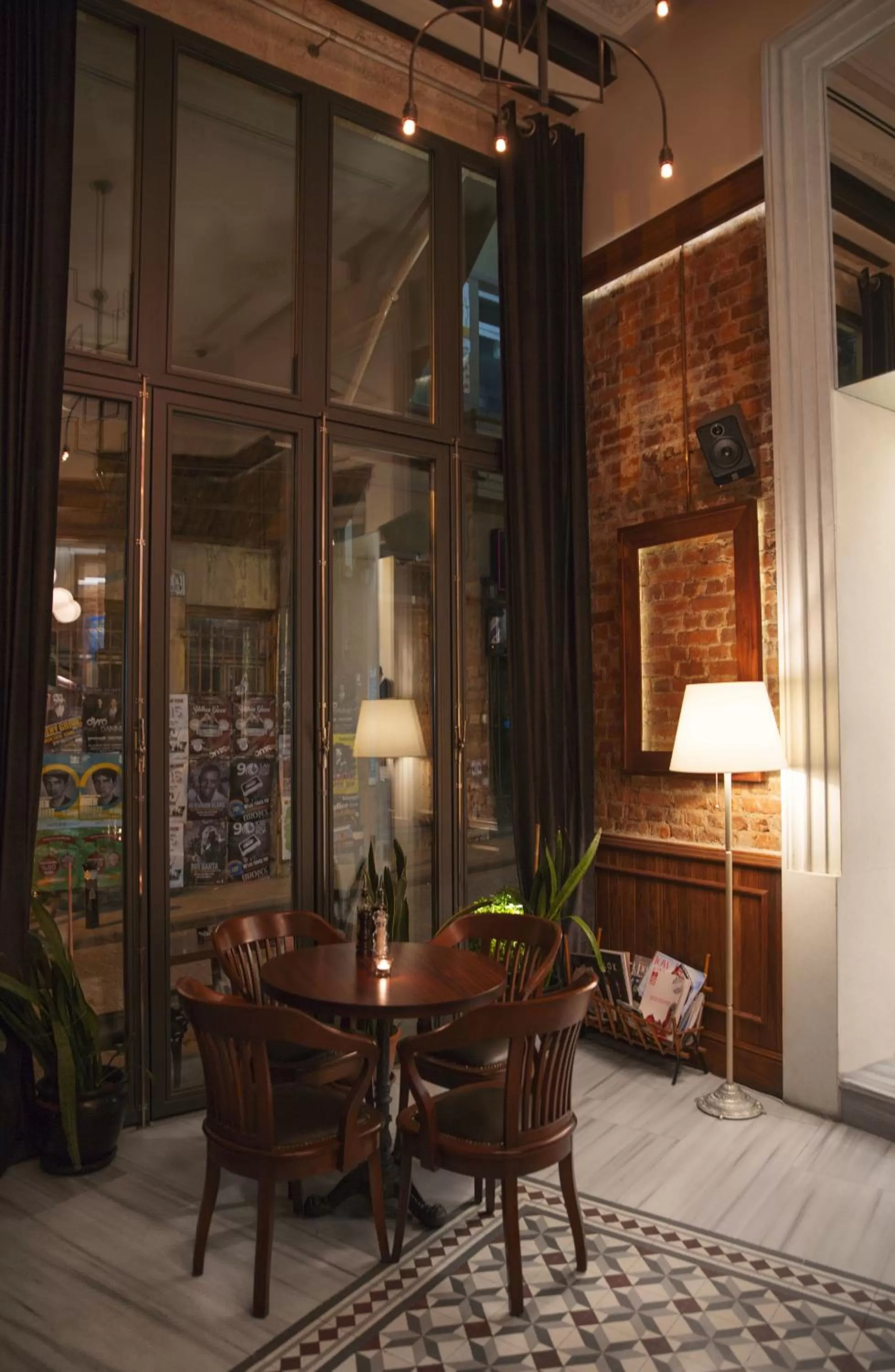 Facade/entrance in Corinne Art & Boutique Hotel