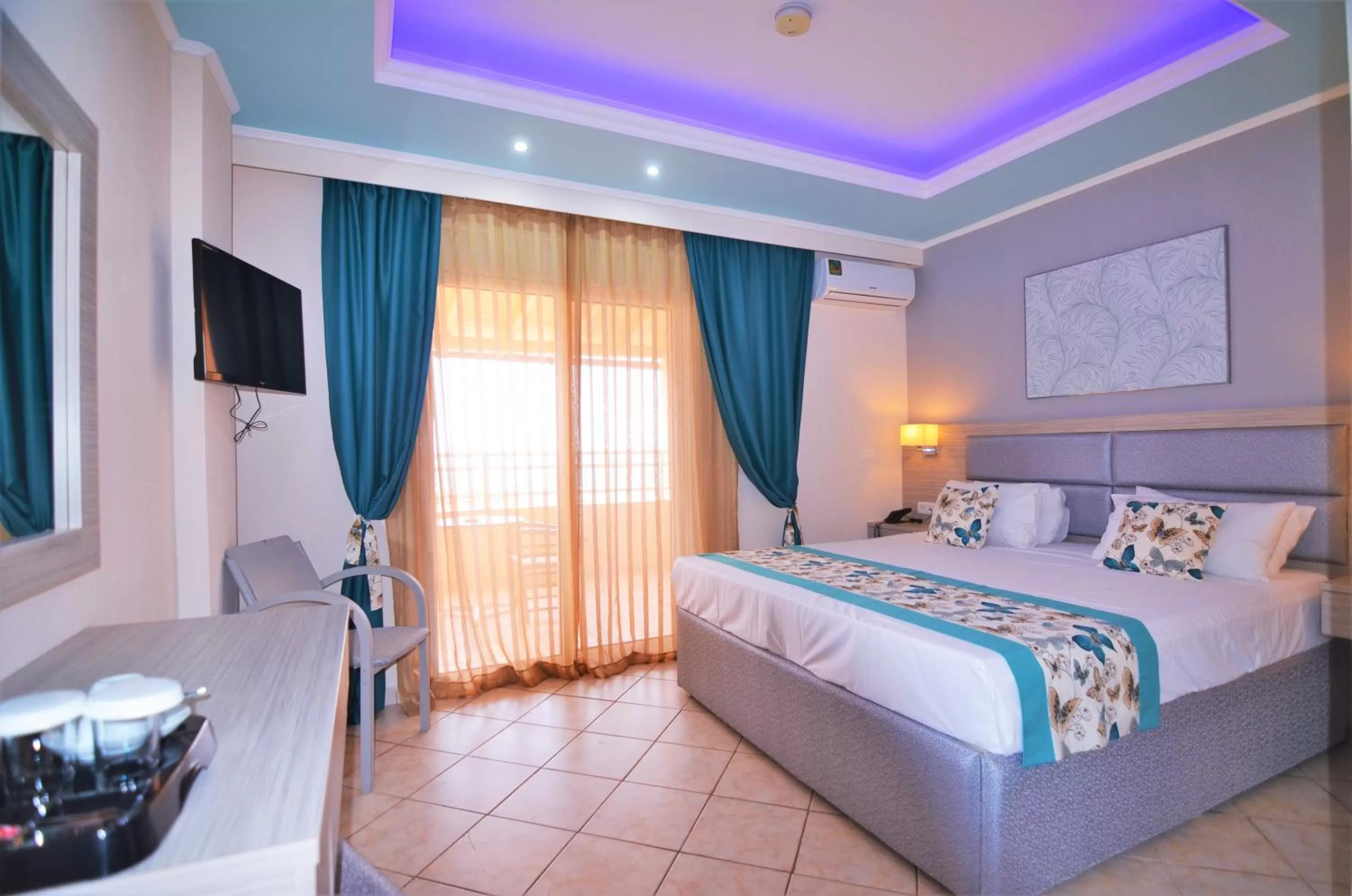 Photo of the whole room in Thassos Hotel Grand Beach