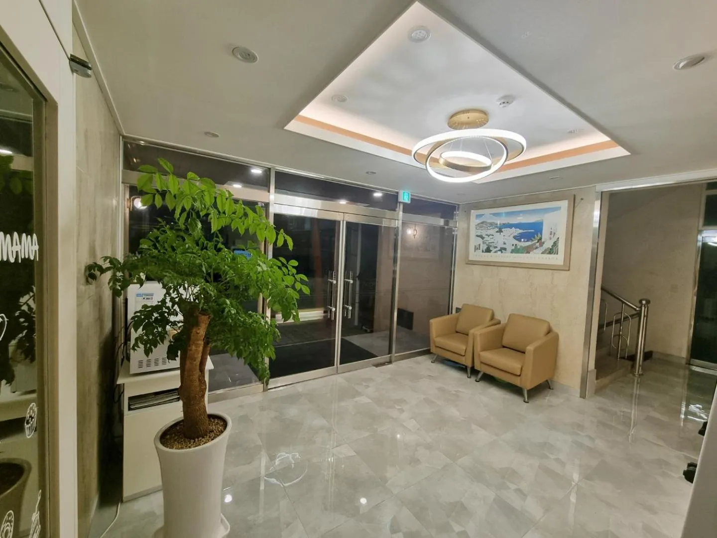 Lobby or reception in Trevi Hotel