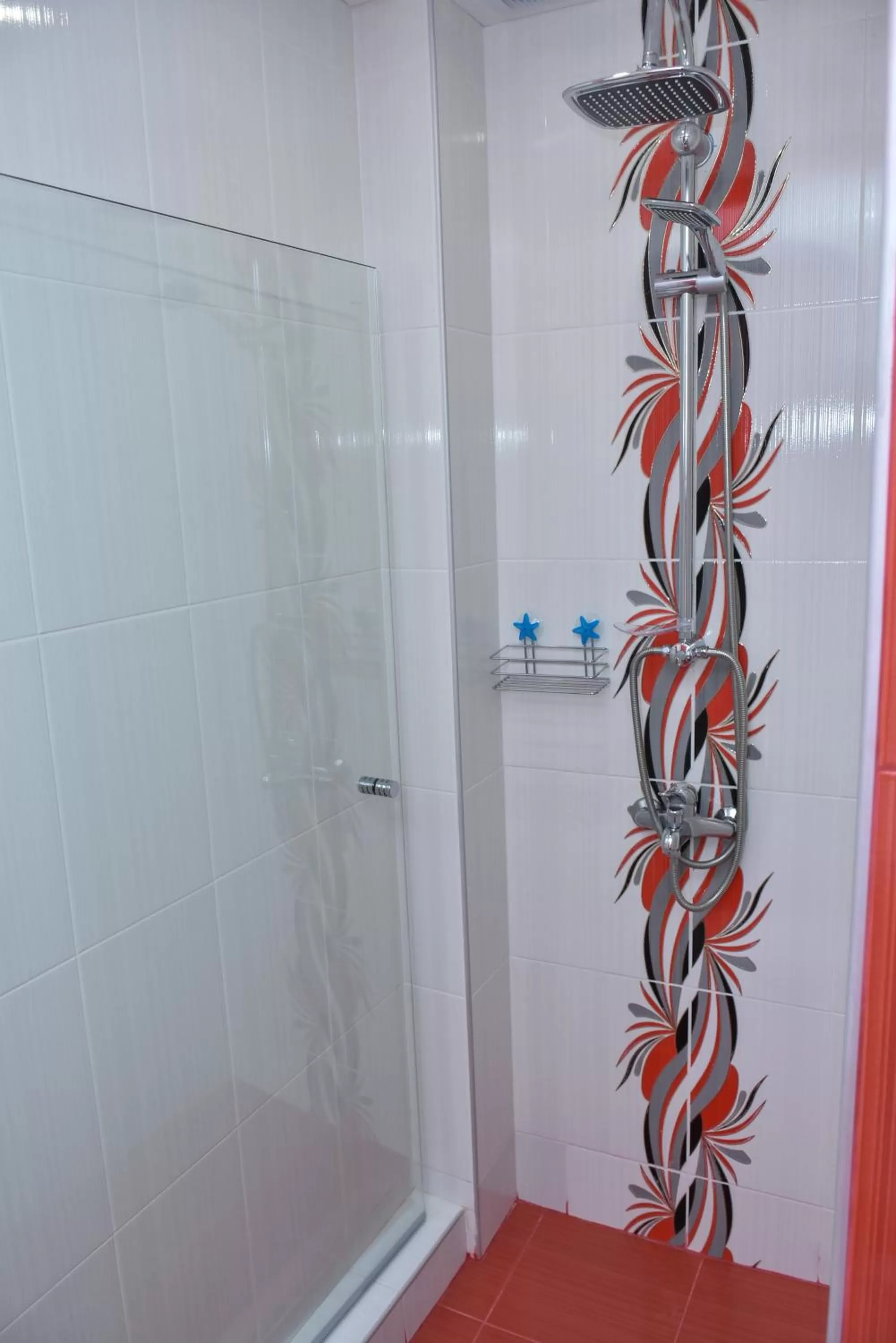 Shower, Bathroom in White Rose Family Guest House