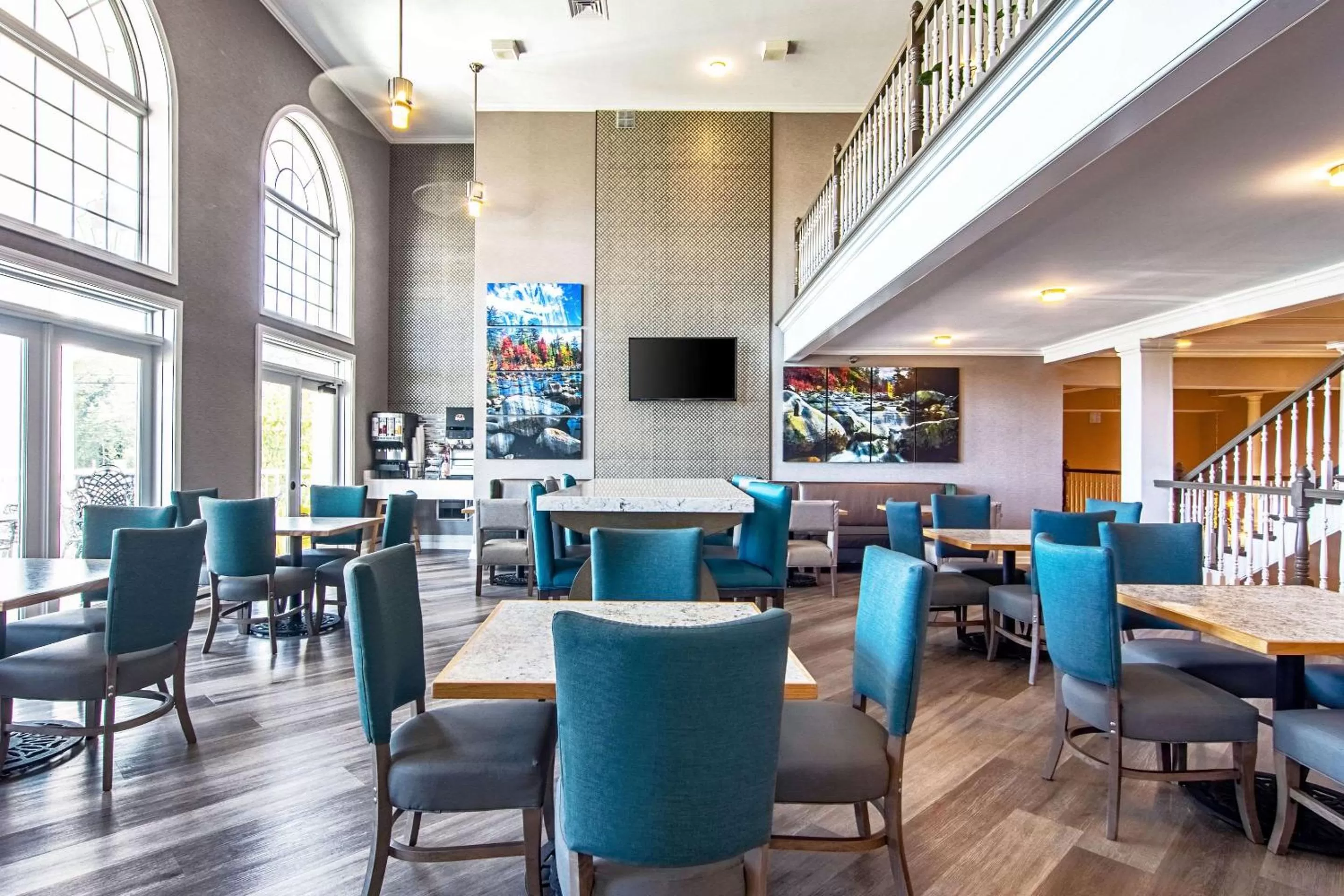 Restaurant/places to eat in Clarion Inn Willow River