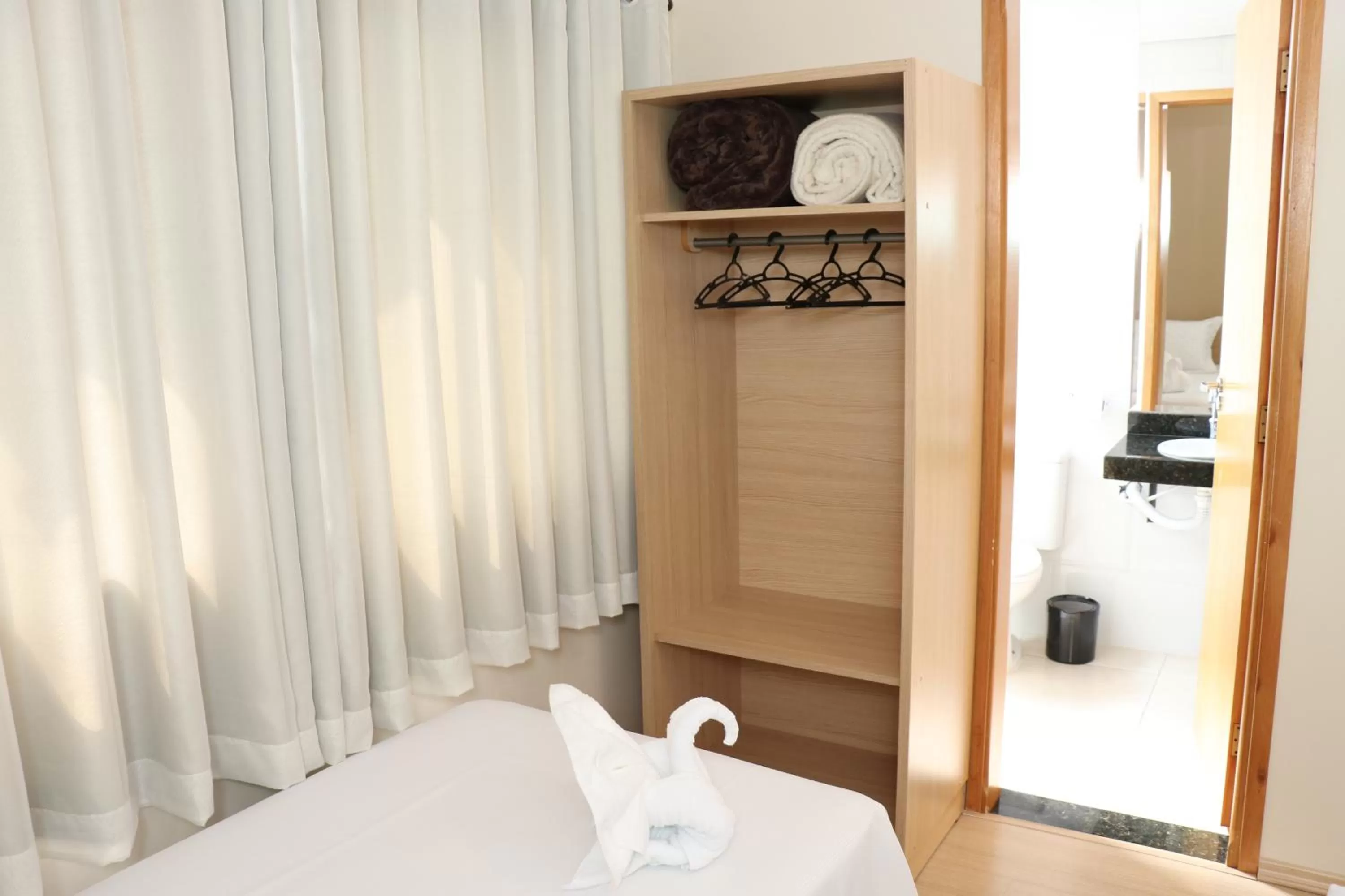 Bedroom, Bed in Hotel Metrópole Paulínia