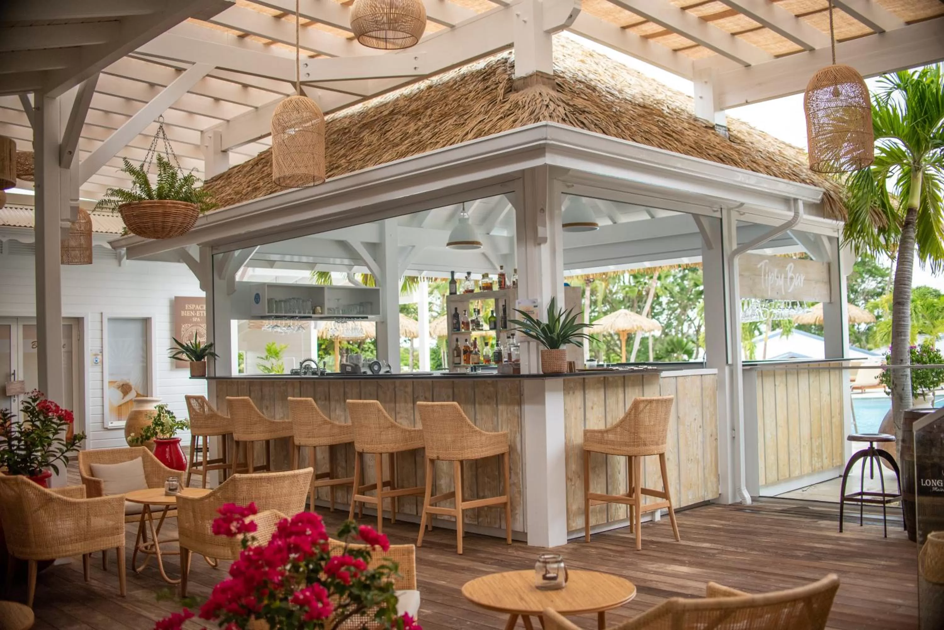 Lounge or bar in Le Relais du Moulin - Hôtel de Charme & Spa Adult Only