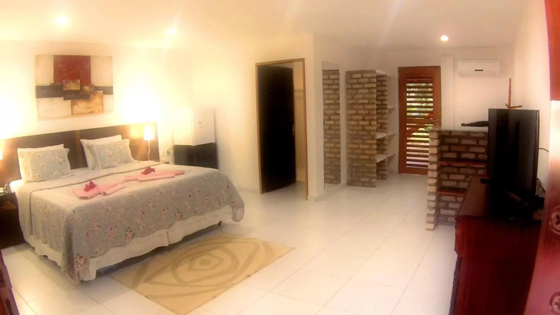 Photo of the whole room in Pousada Recanto da Praia