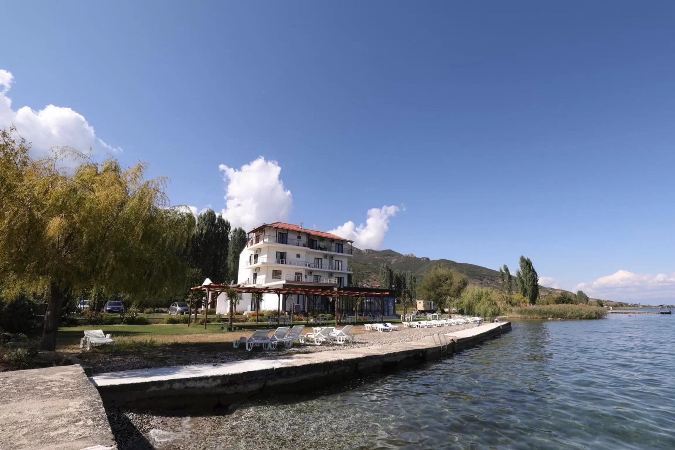 Property Building in Hotel Victoria