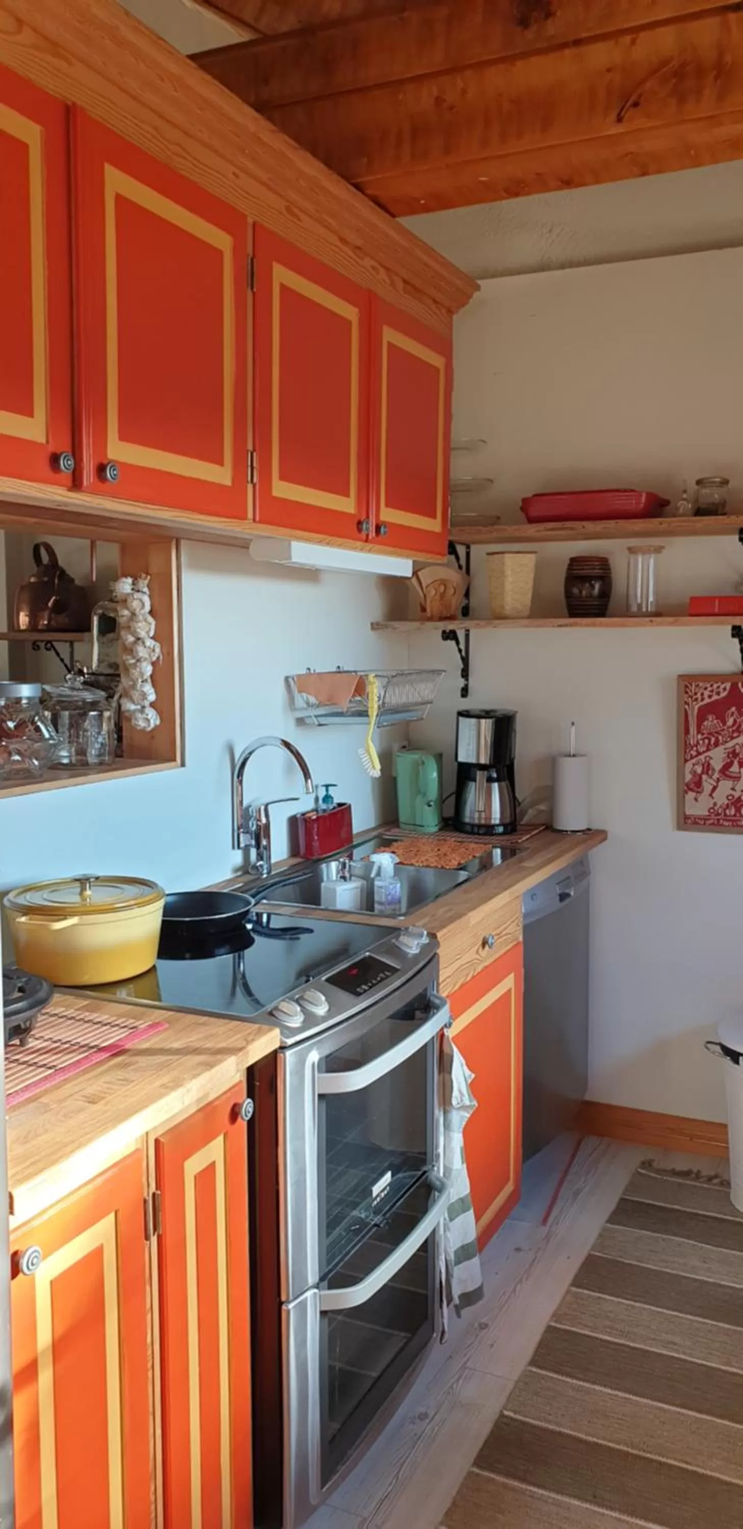 Communal kitchen, Kitchen/Kitchenette in Woodstock B & B Studios
