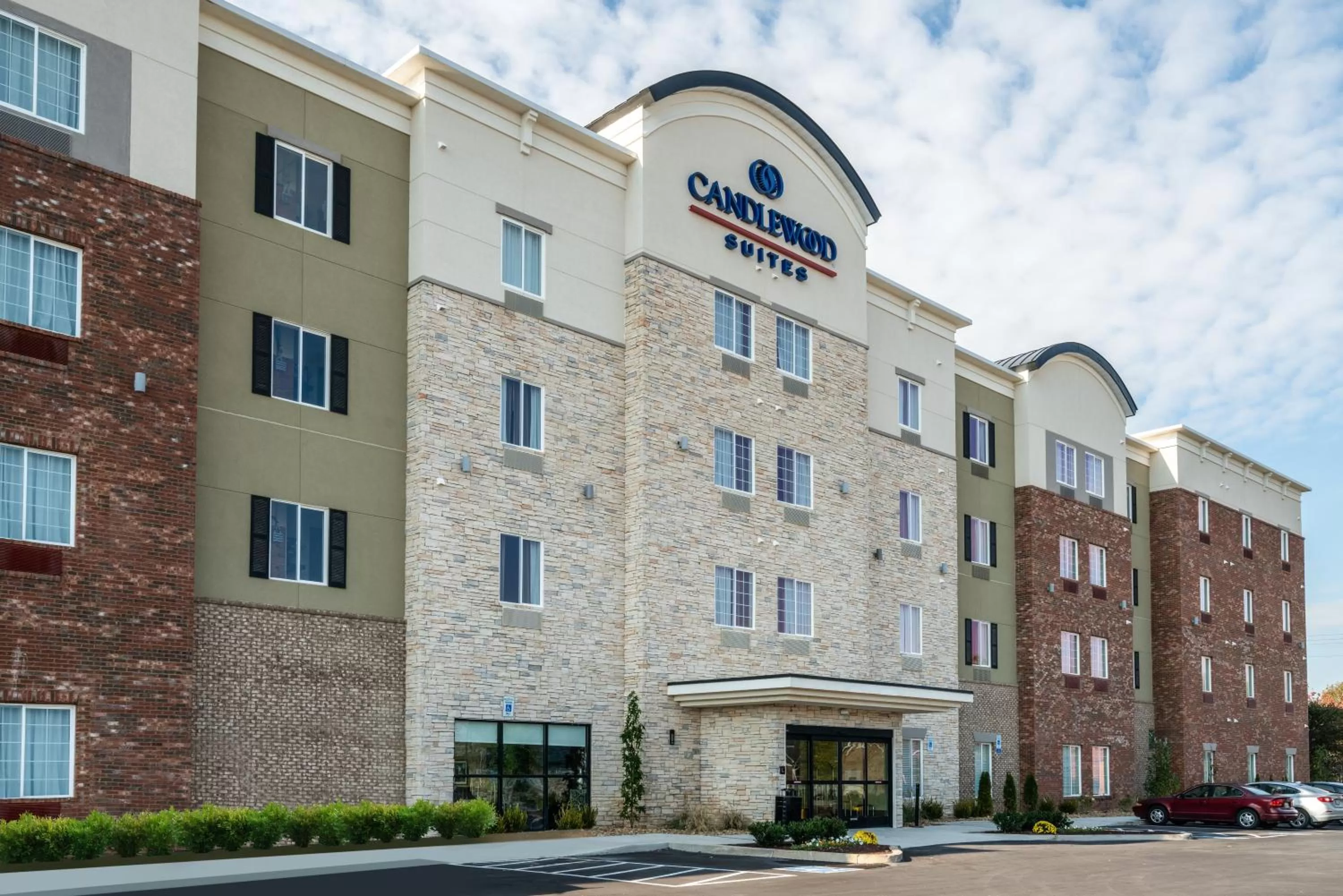 Property building in Candlewood Suites - Nashville - Franklin by IHG