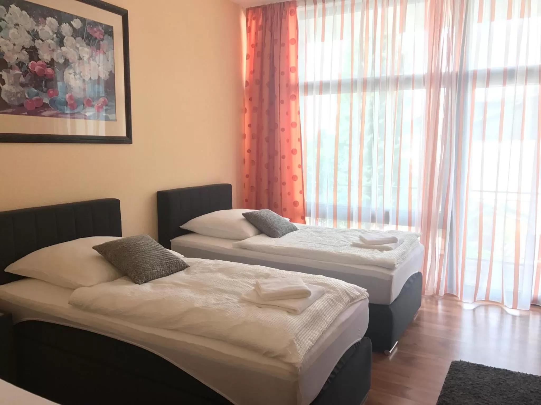 Bed in Gästehaus beim Prinz