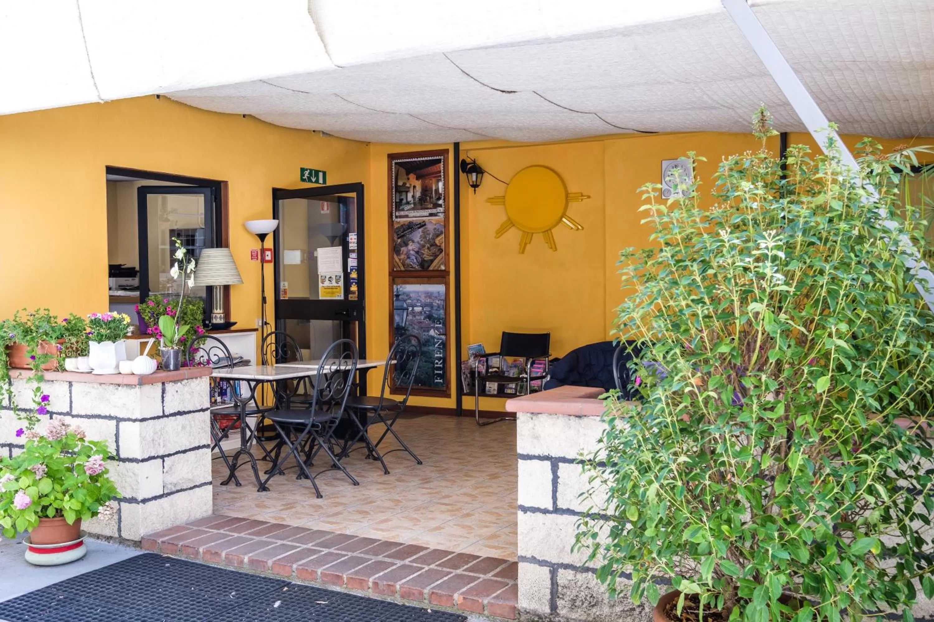 Patio in Hotel Firenze 2000