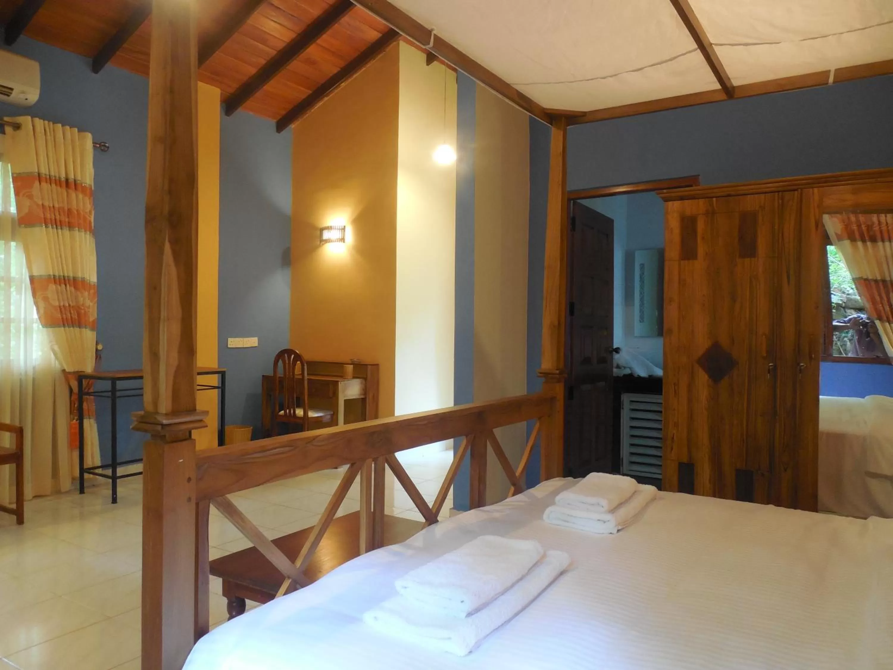 Decorative detail in Le leopard d 'argent