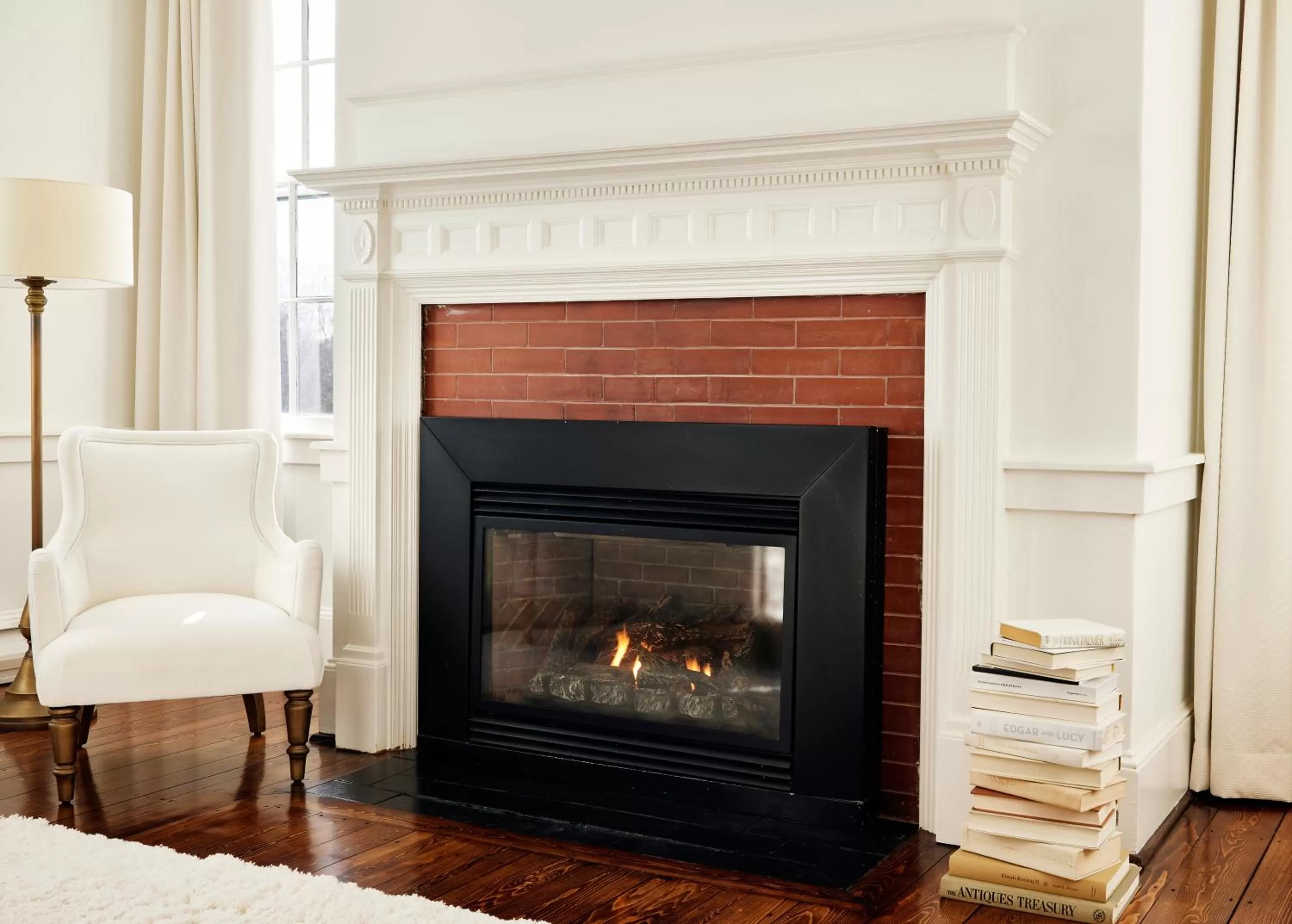 Seating area in Kennebunkport Captains Collection