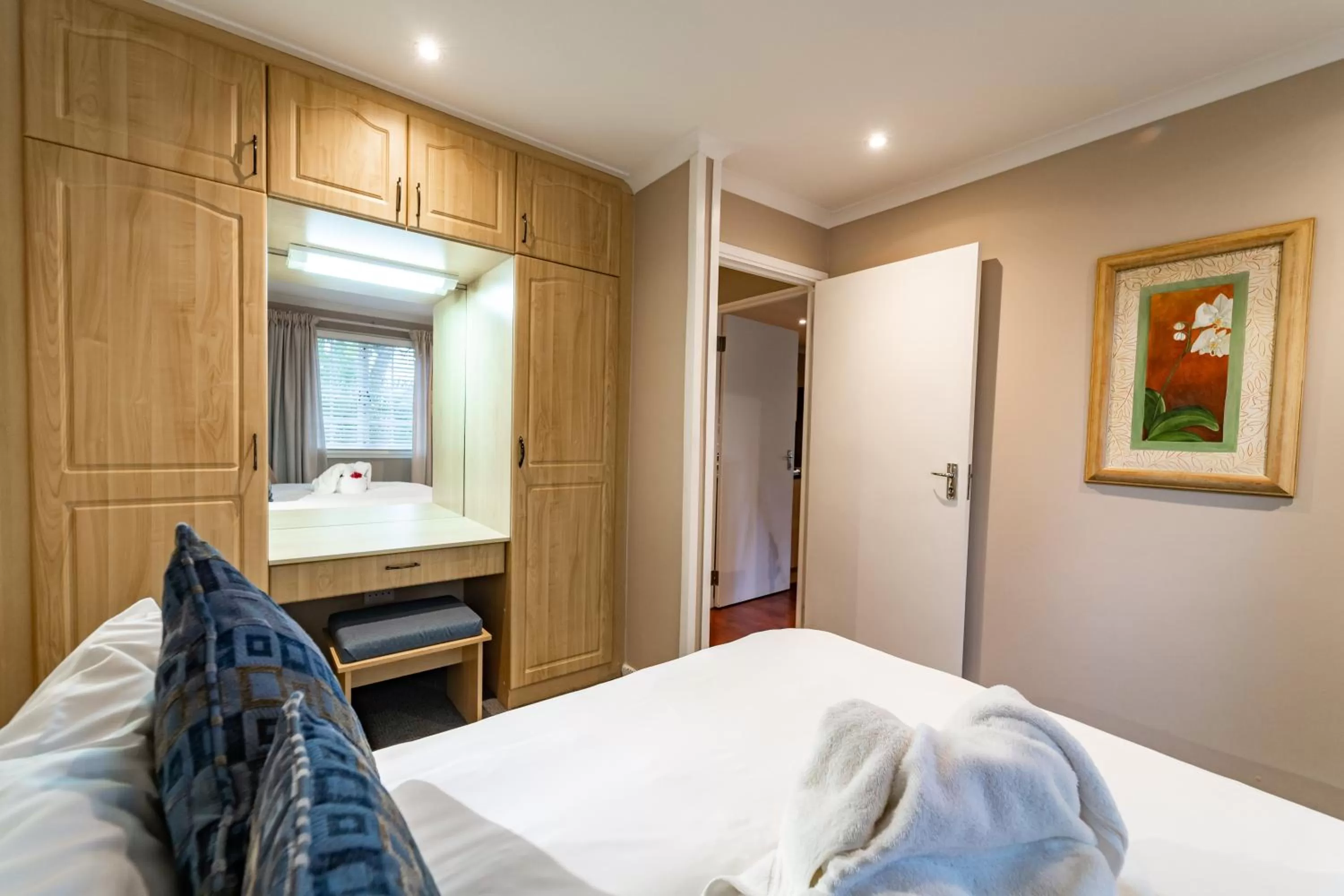 Bedroom, Bed in Gooderson Knysna Chalets