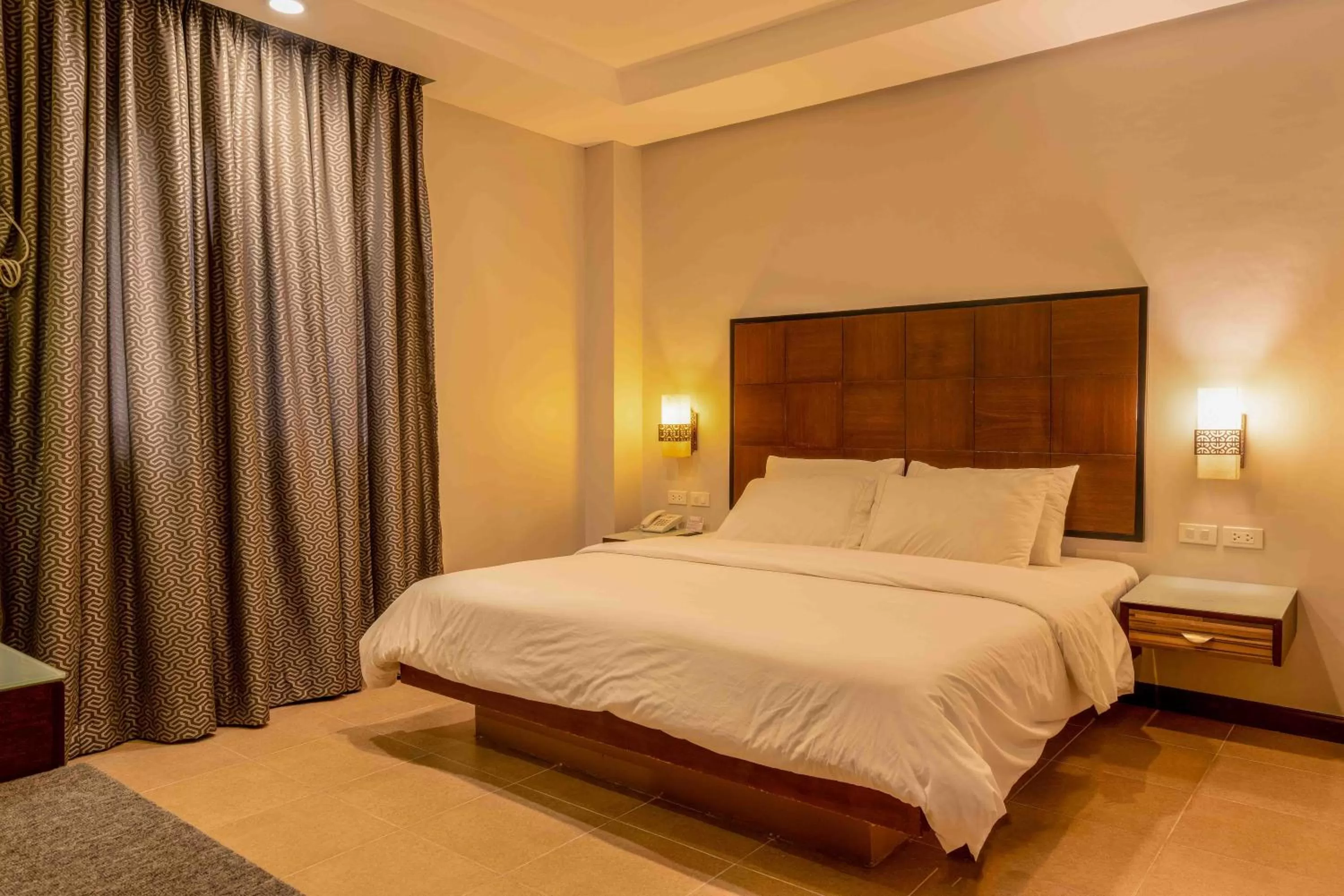 Bed in MO2 Lagoon Coron