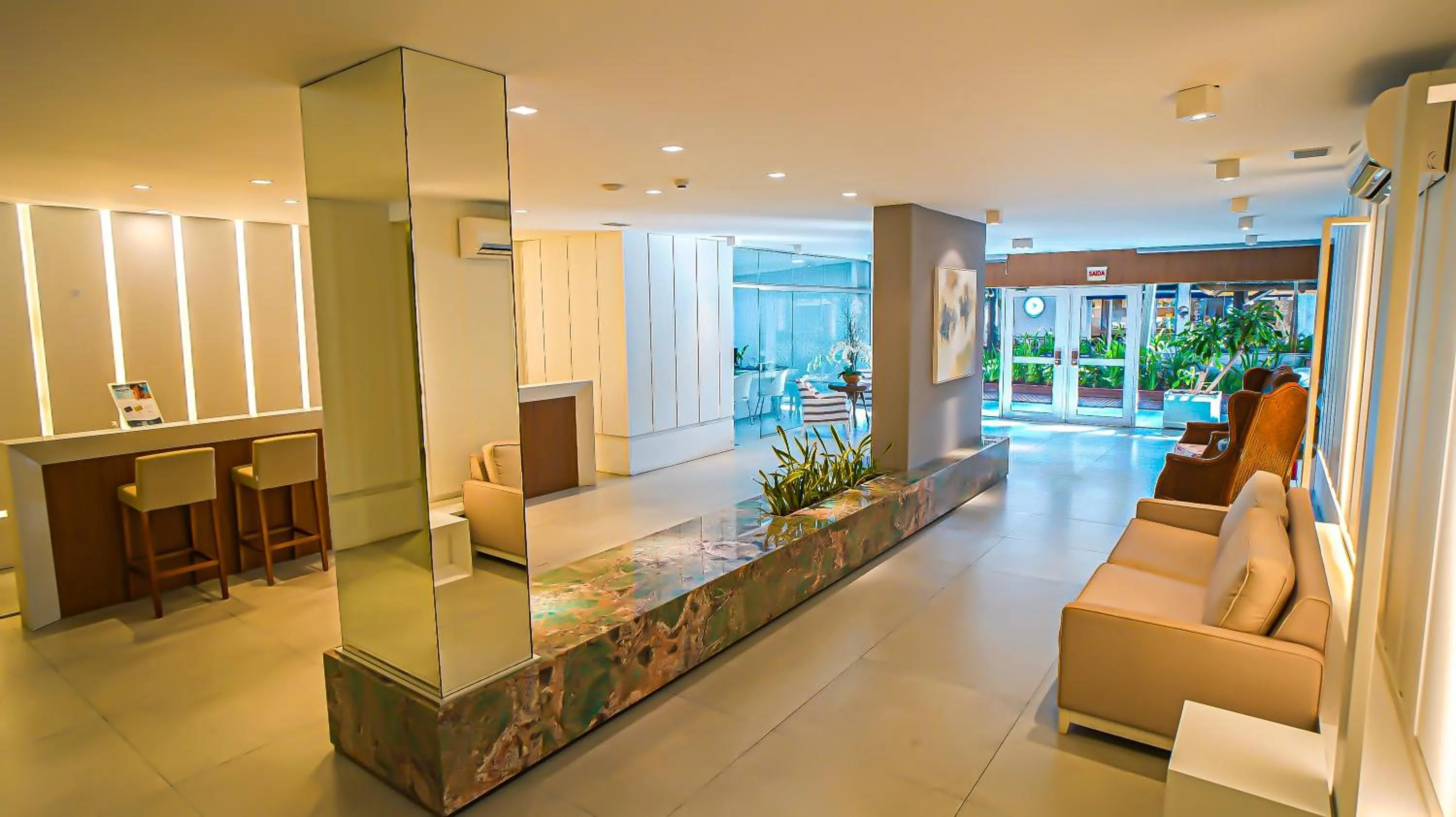 Living room in Itapema Beach Hotel & Convention