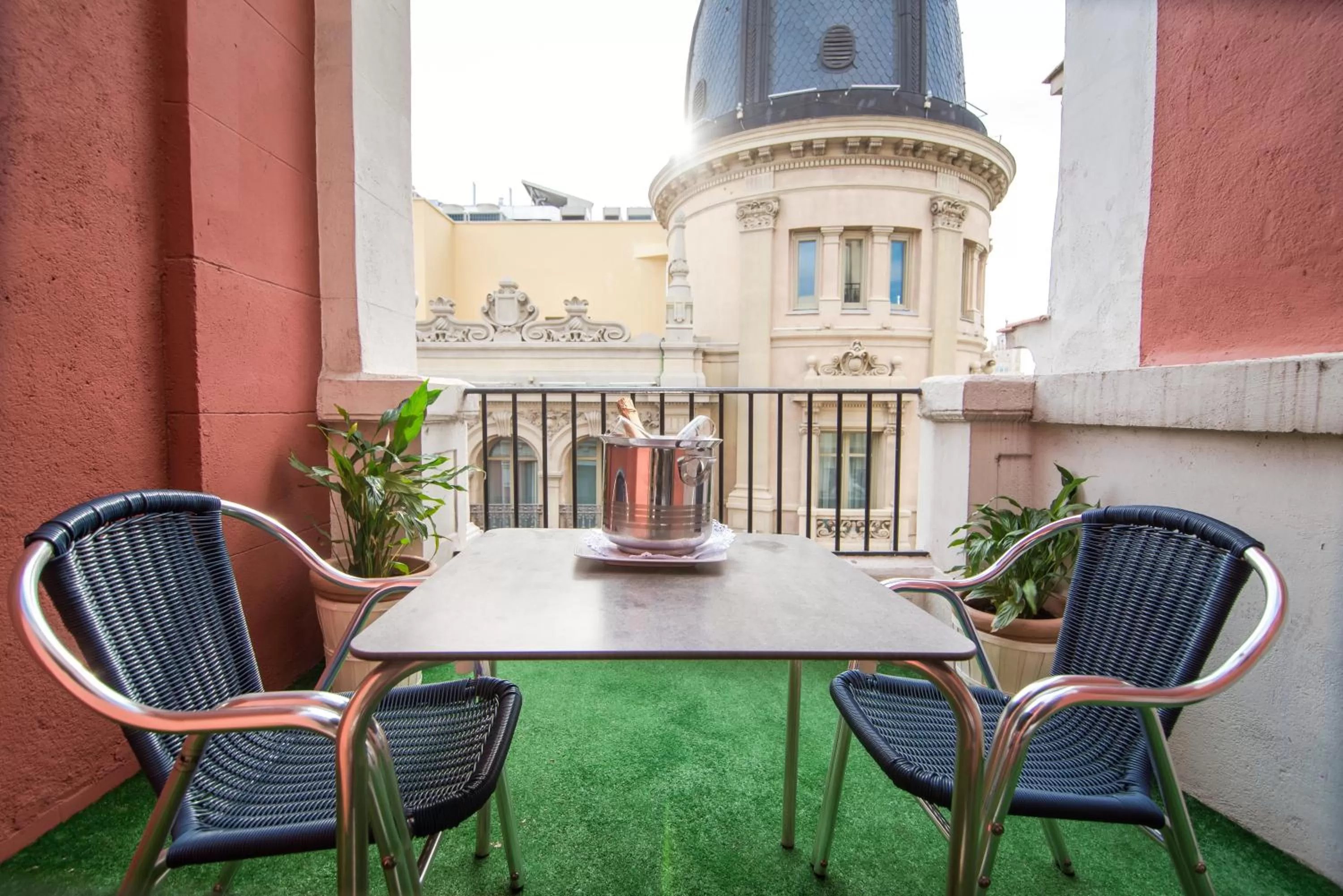 Superior Double or Twin Room with Terrace in Petit Palace Chueca