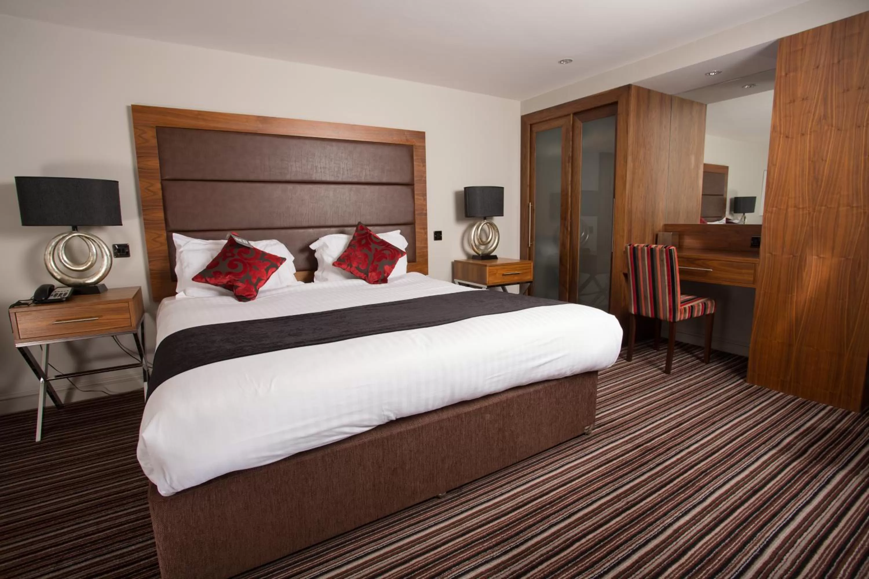 Executive Junior Suite in Sketchley Grange Hotel