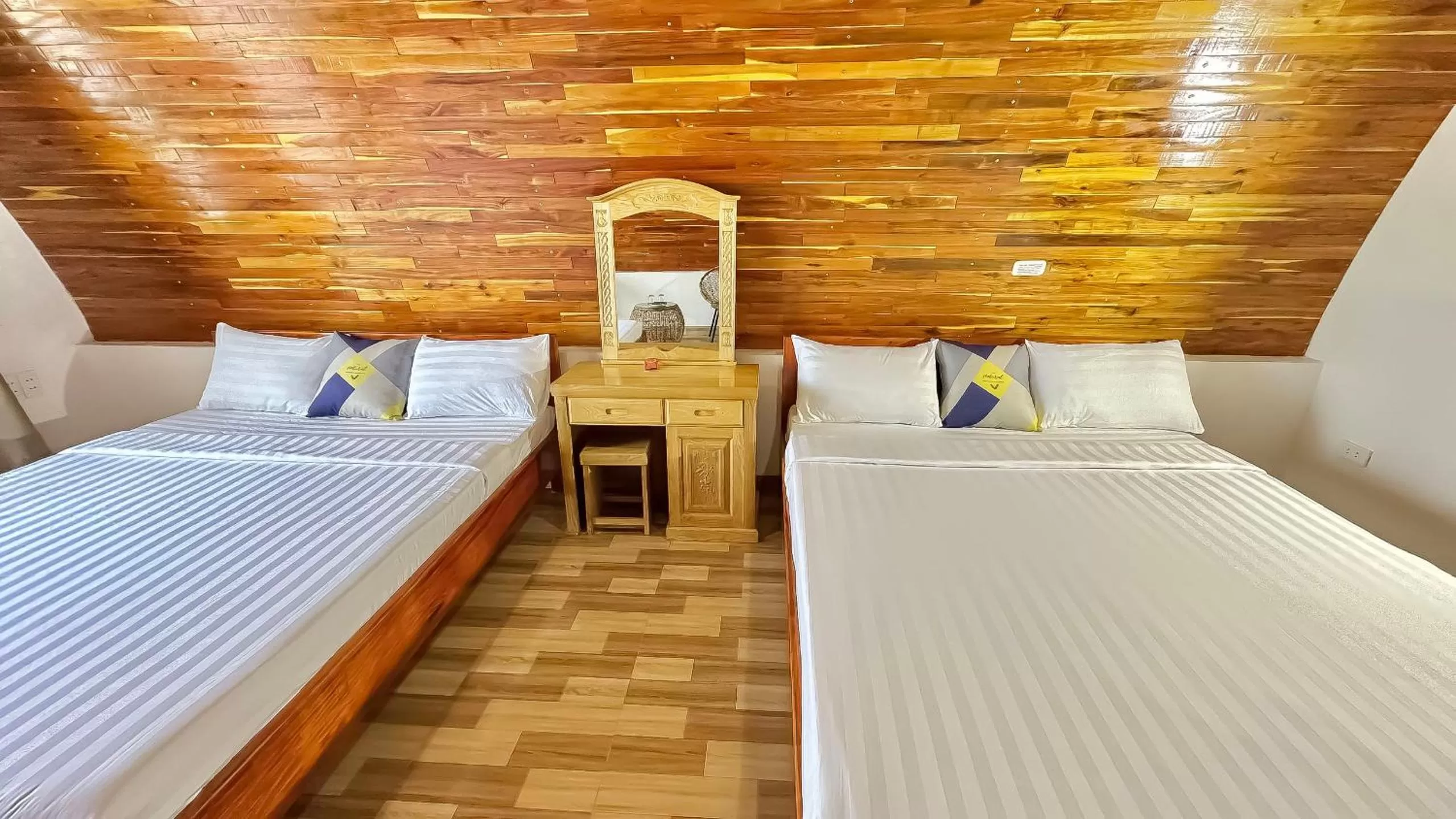 Bed in Hoa Loi resort, Song Cau-Phu Yen