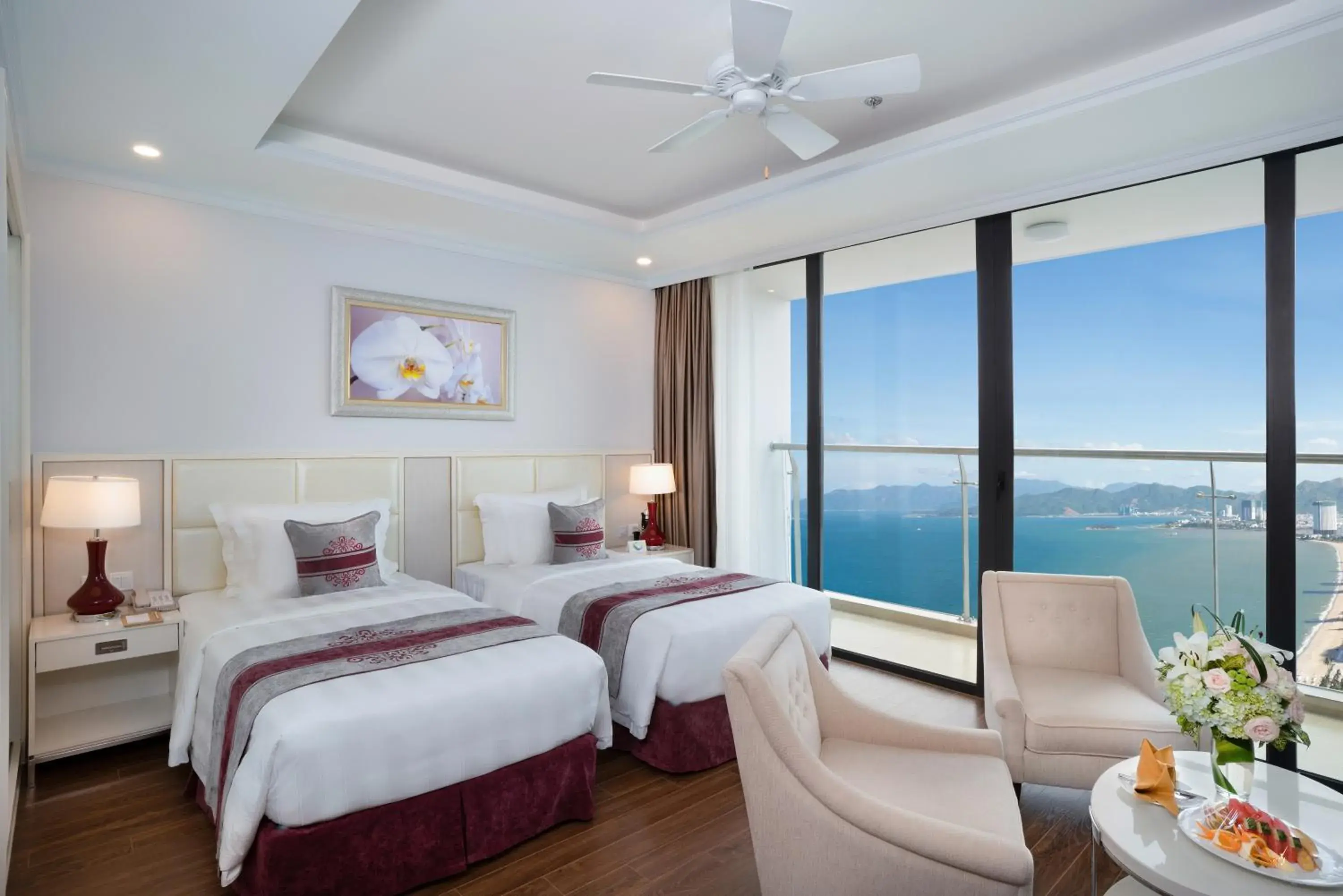 Studio Ocean View Twin Bed in Vinpearl Beachfront Nha Trang Studio Ocean View Twin Bed in Vinpearl Beachfront Nha Trang
