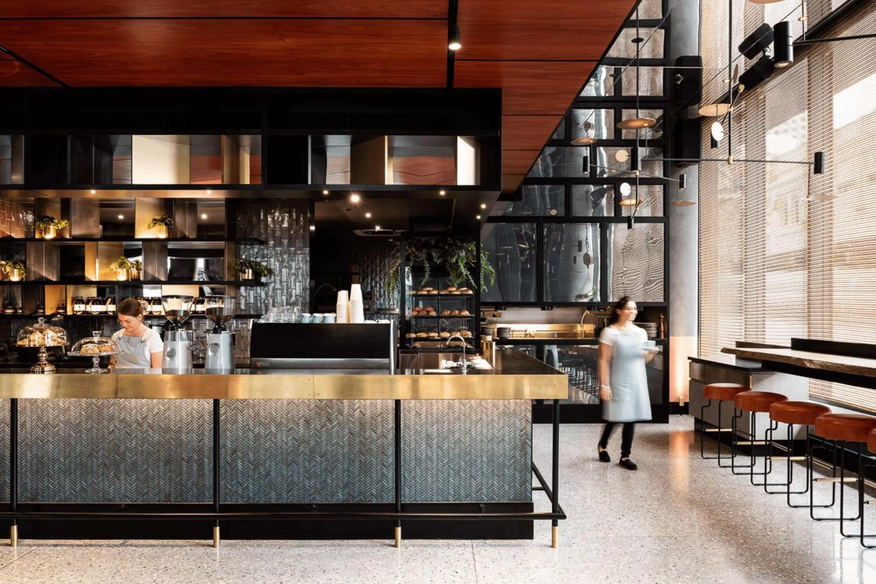 Restaurant/places to eat in QT Perth