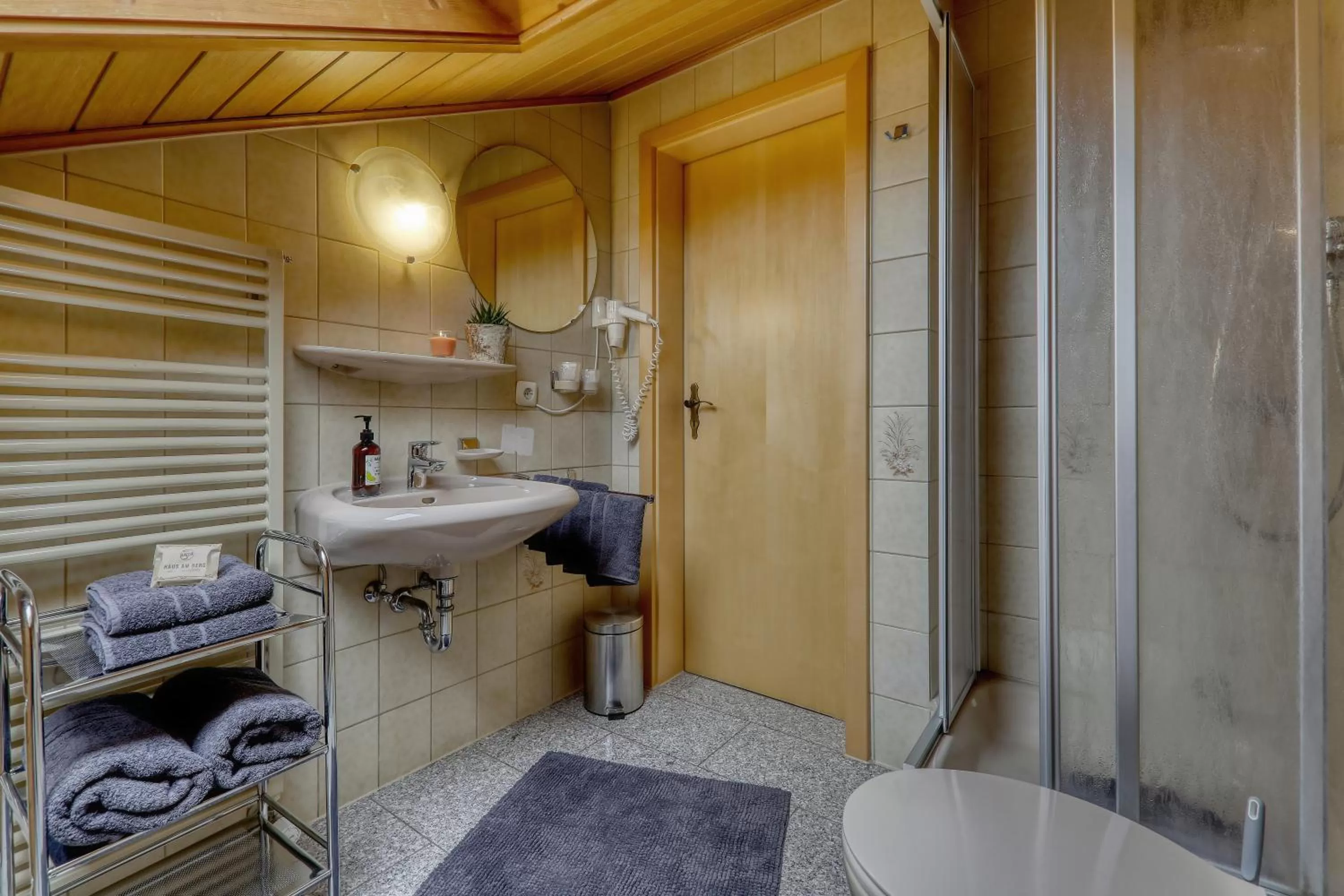 Bathroom in Hotel "Haus am Berg"