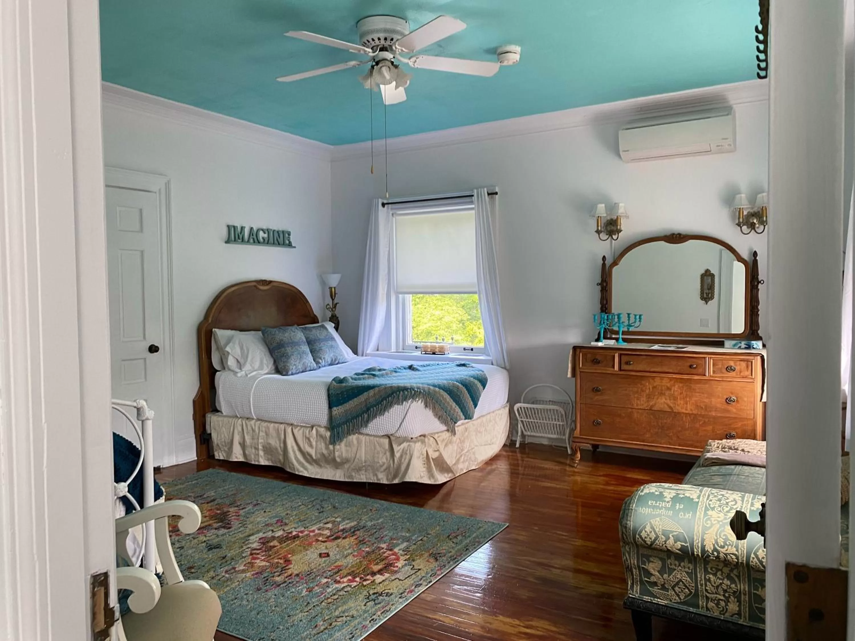 Bedroom, Bed in Clonmel Castle