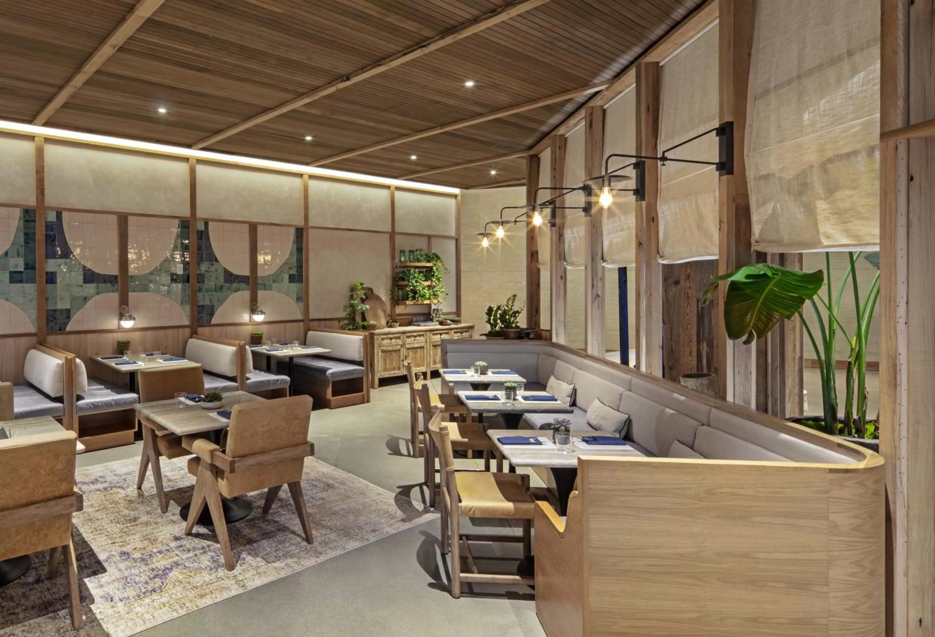 Restaurant/places to eat in 1 Hotel West Hollywood