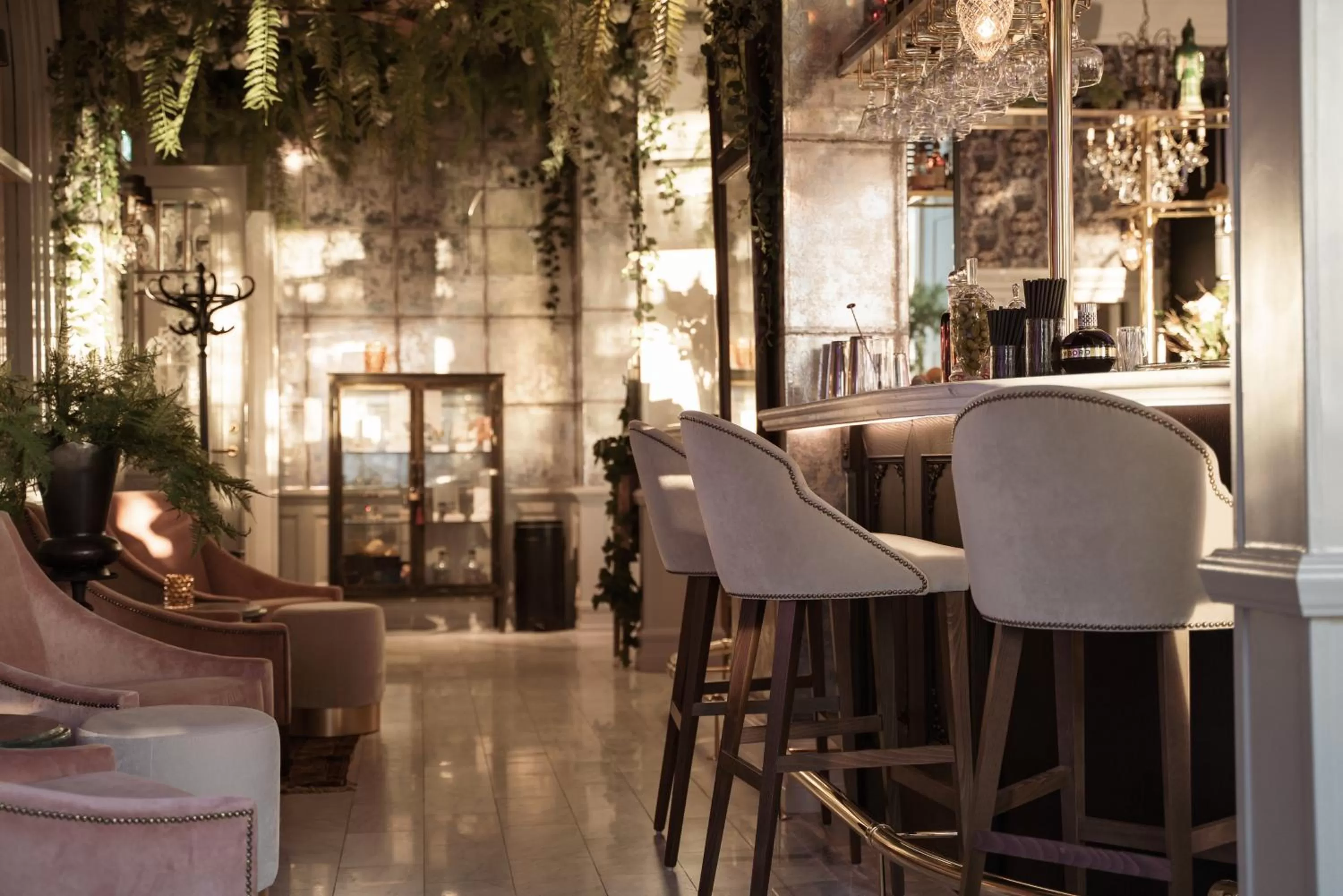 Restaurant/places to eat in Continental du Sud