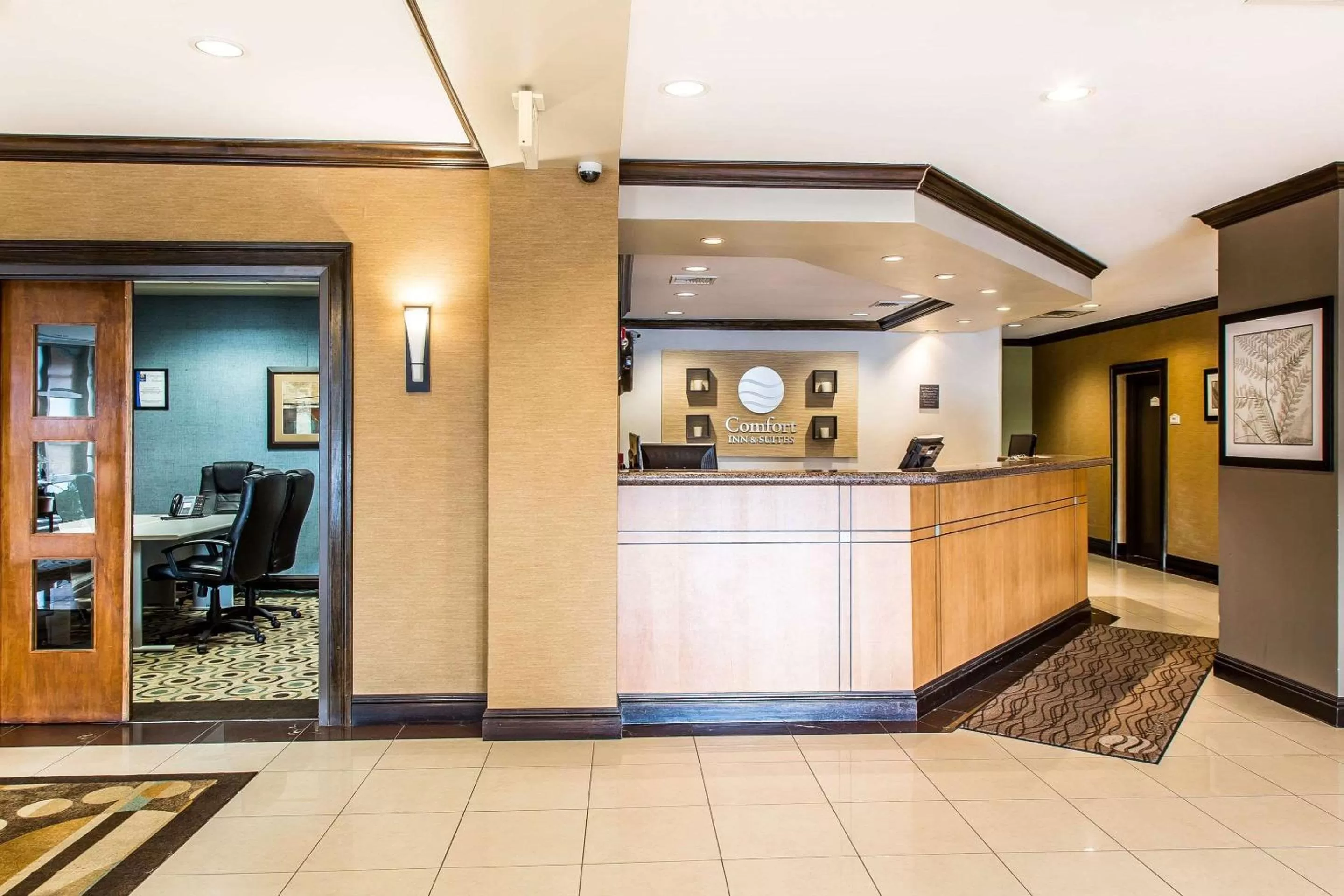 Lobby or reception in Comfort Inn & Suites Meriden East