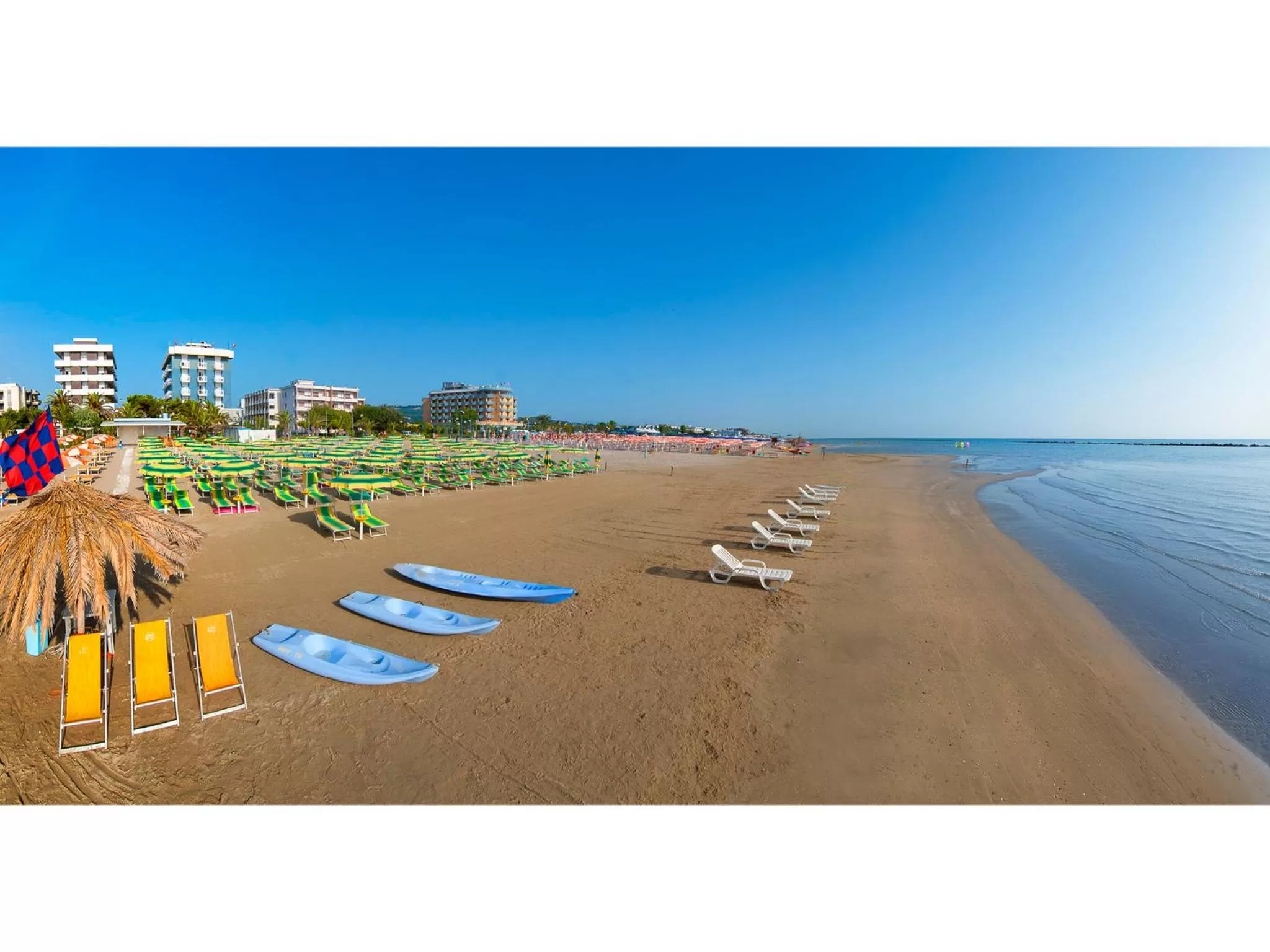 Beach in Hotel Corallo