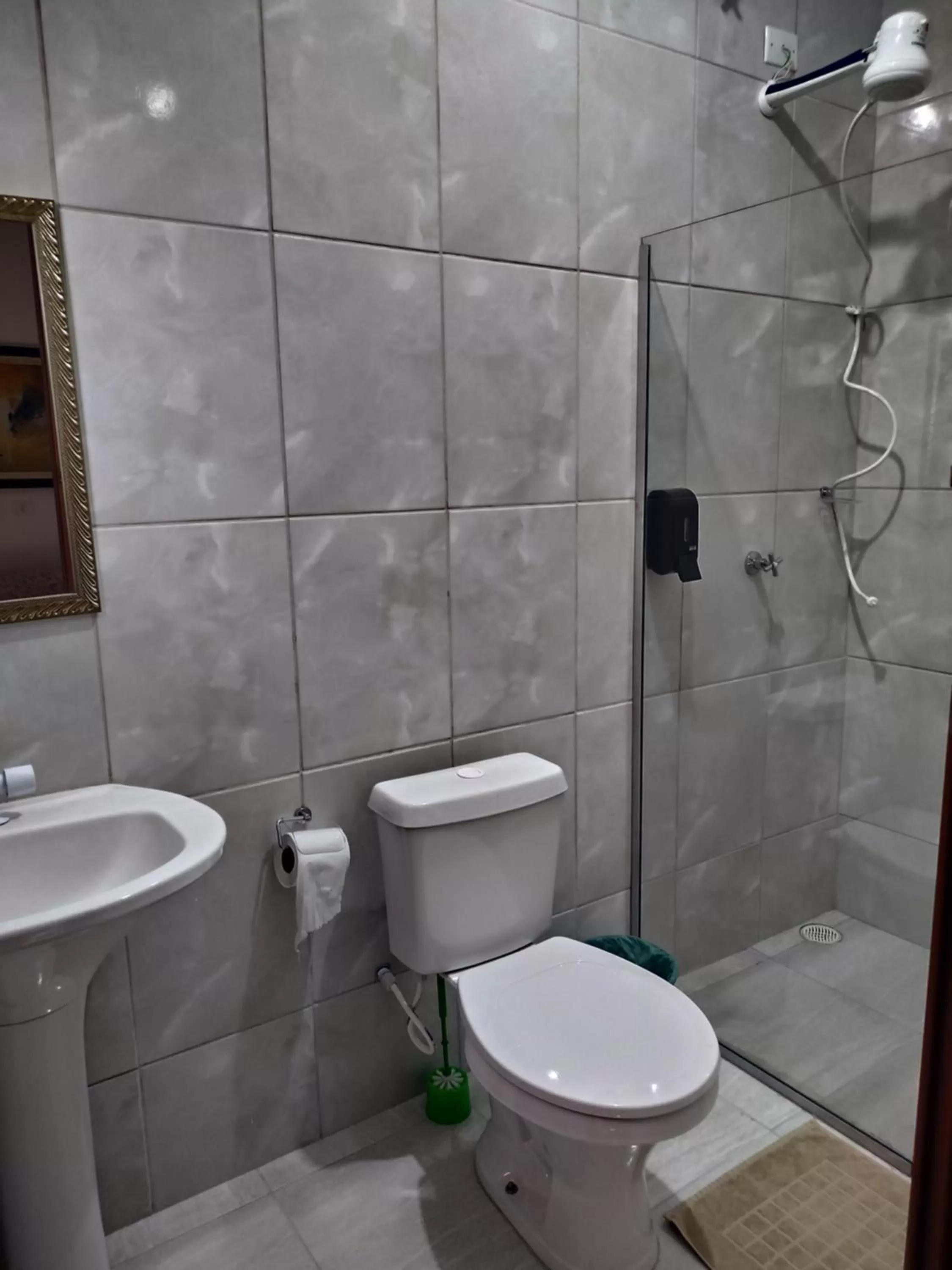 Pousada Na Praia Ubatuba