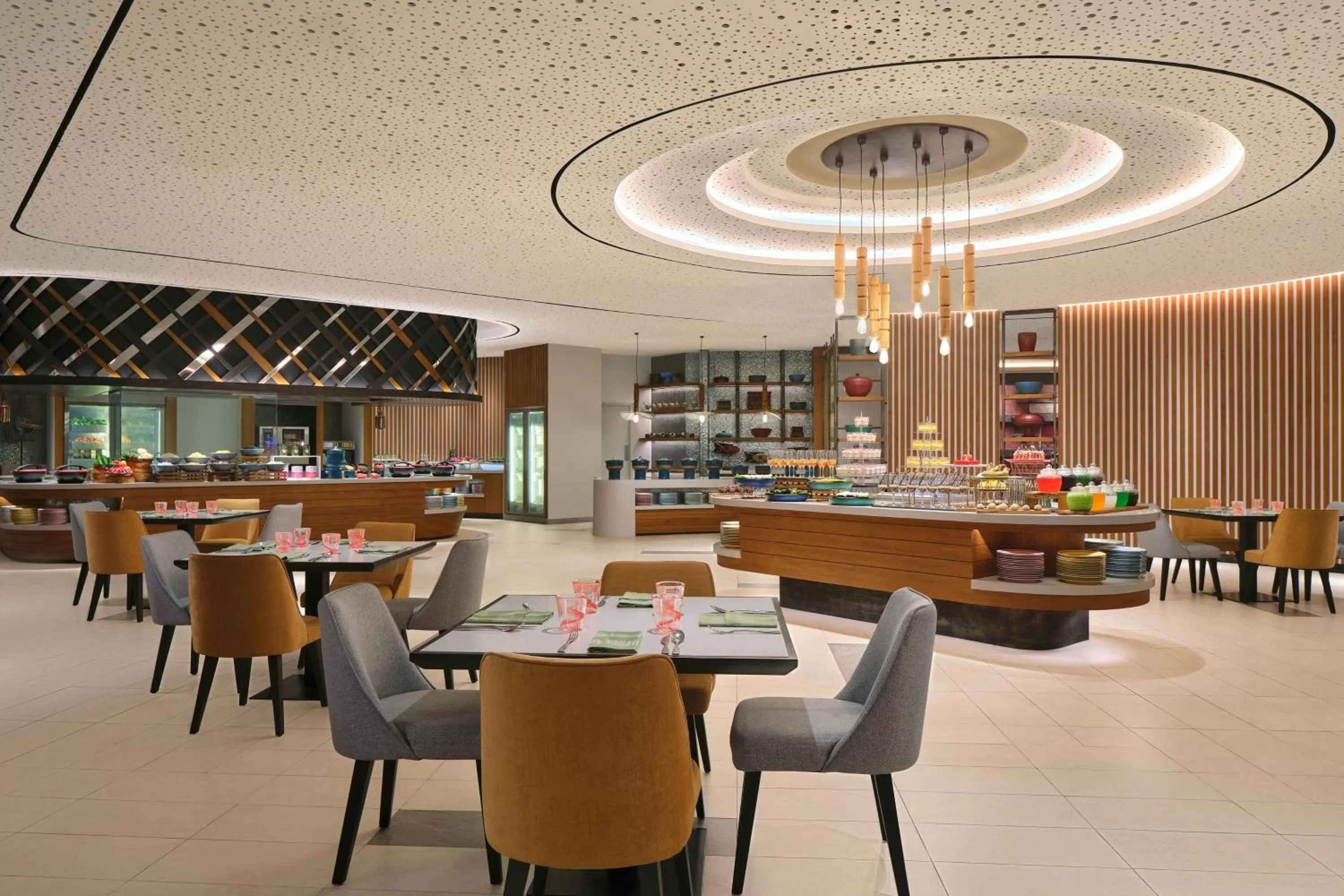 Restaurant/places to eat in Four Points by Sheraton Surabaya, Pakuwon Indah