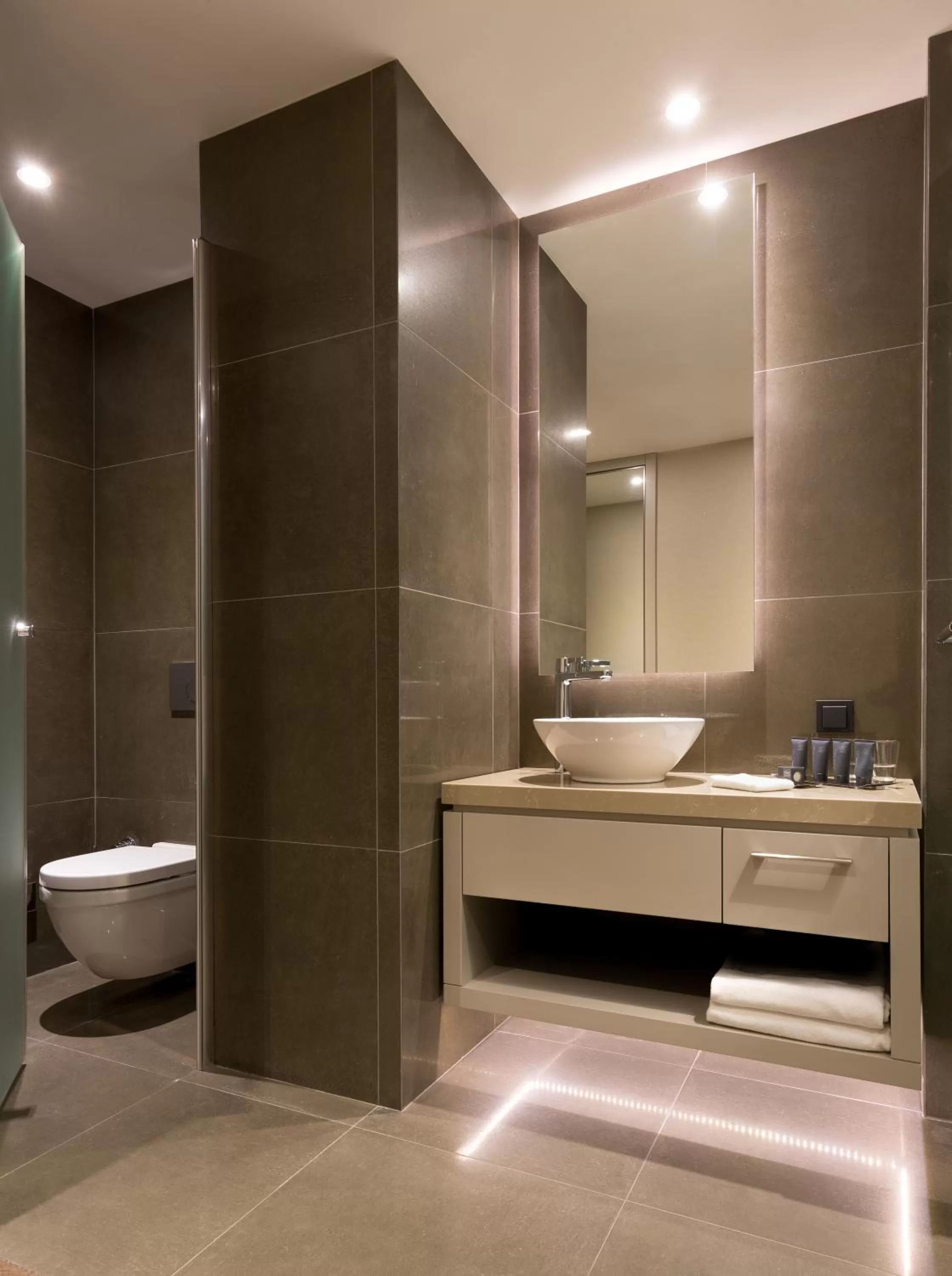 Bathroom in AC Hotel Istanbul Macka