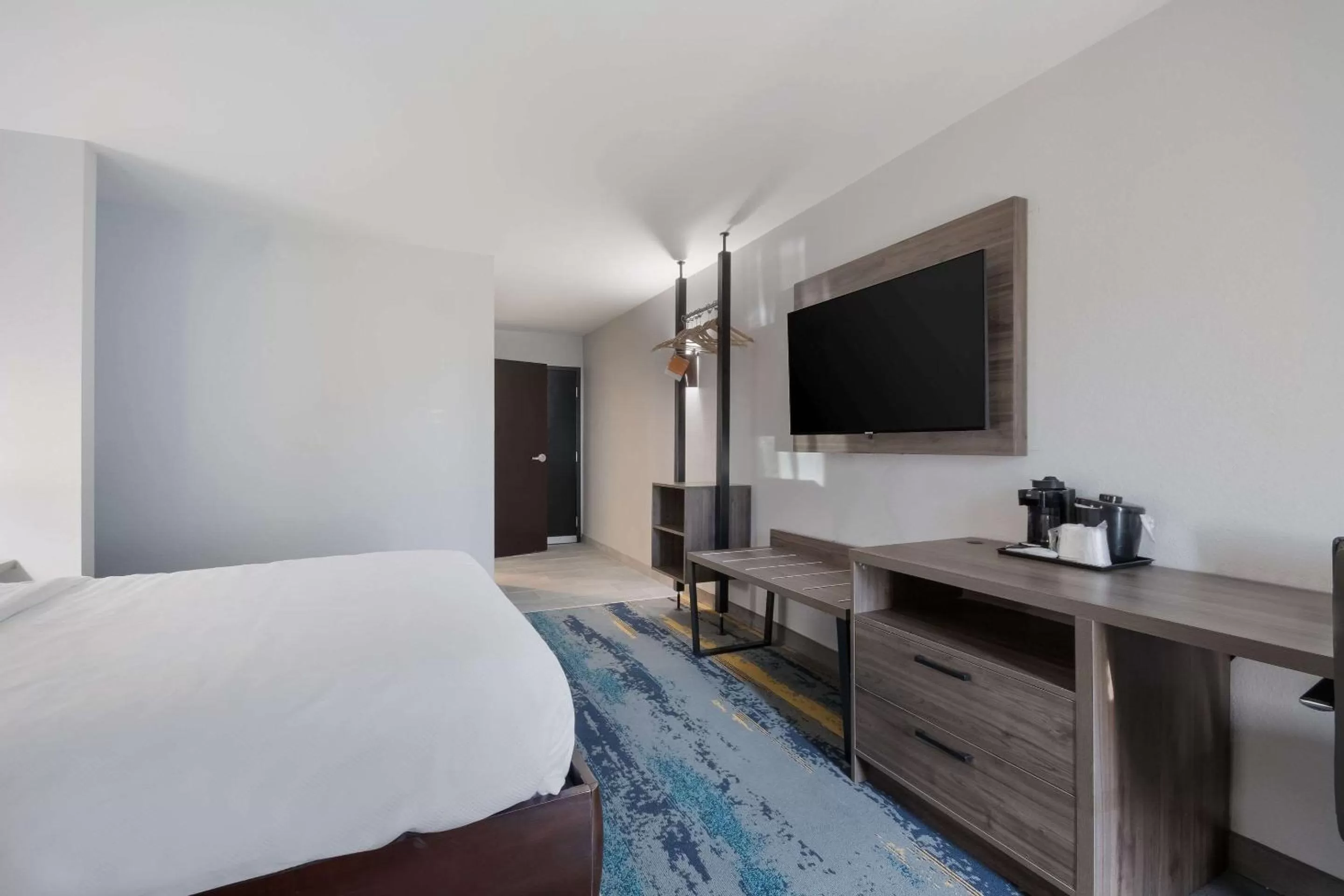 Bedroom, Bed in Clarion Pointe OKC Airport