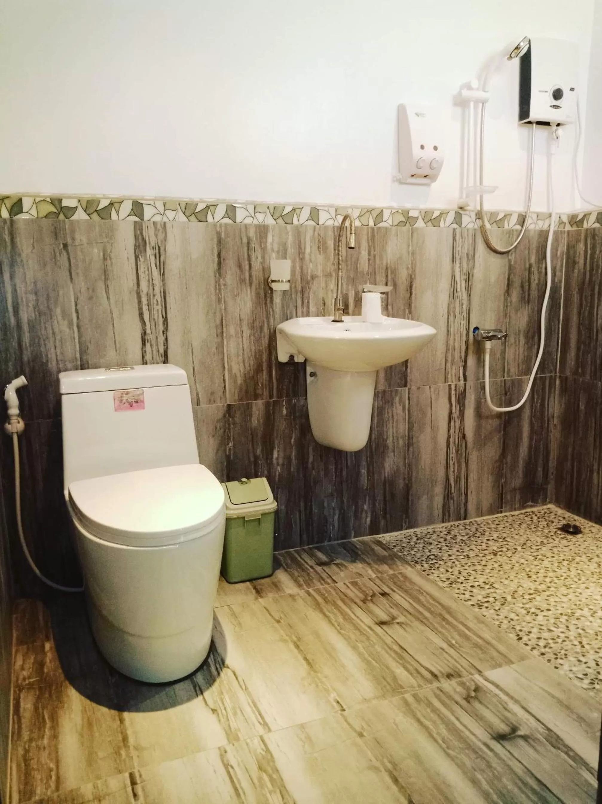 Shower in Peak View Resort