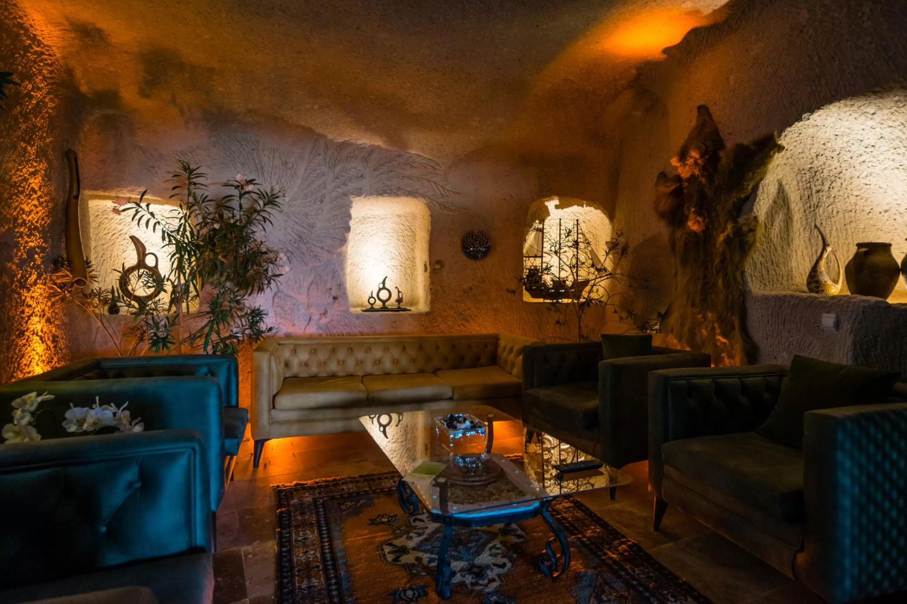 Decorative detail in Elite Cave Suites