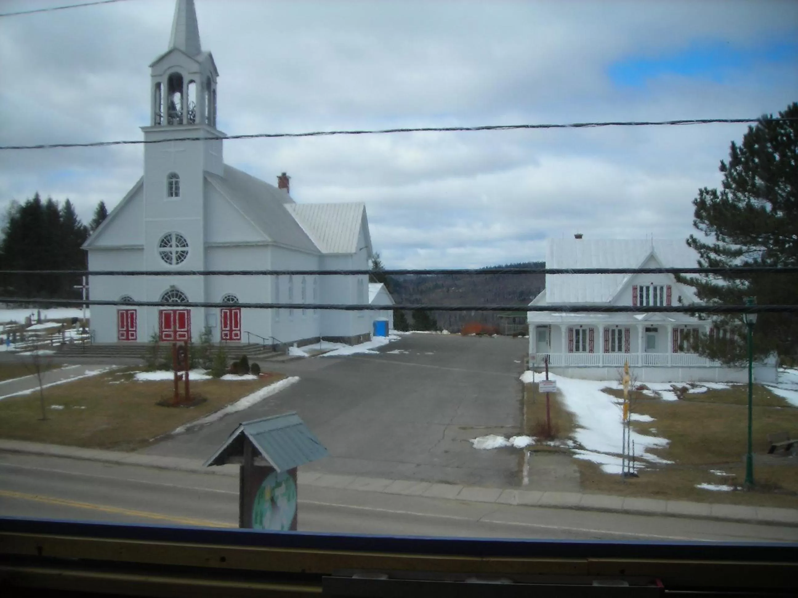 Gîte des Hauteurs et Café de la place