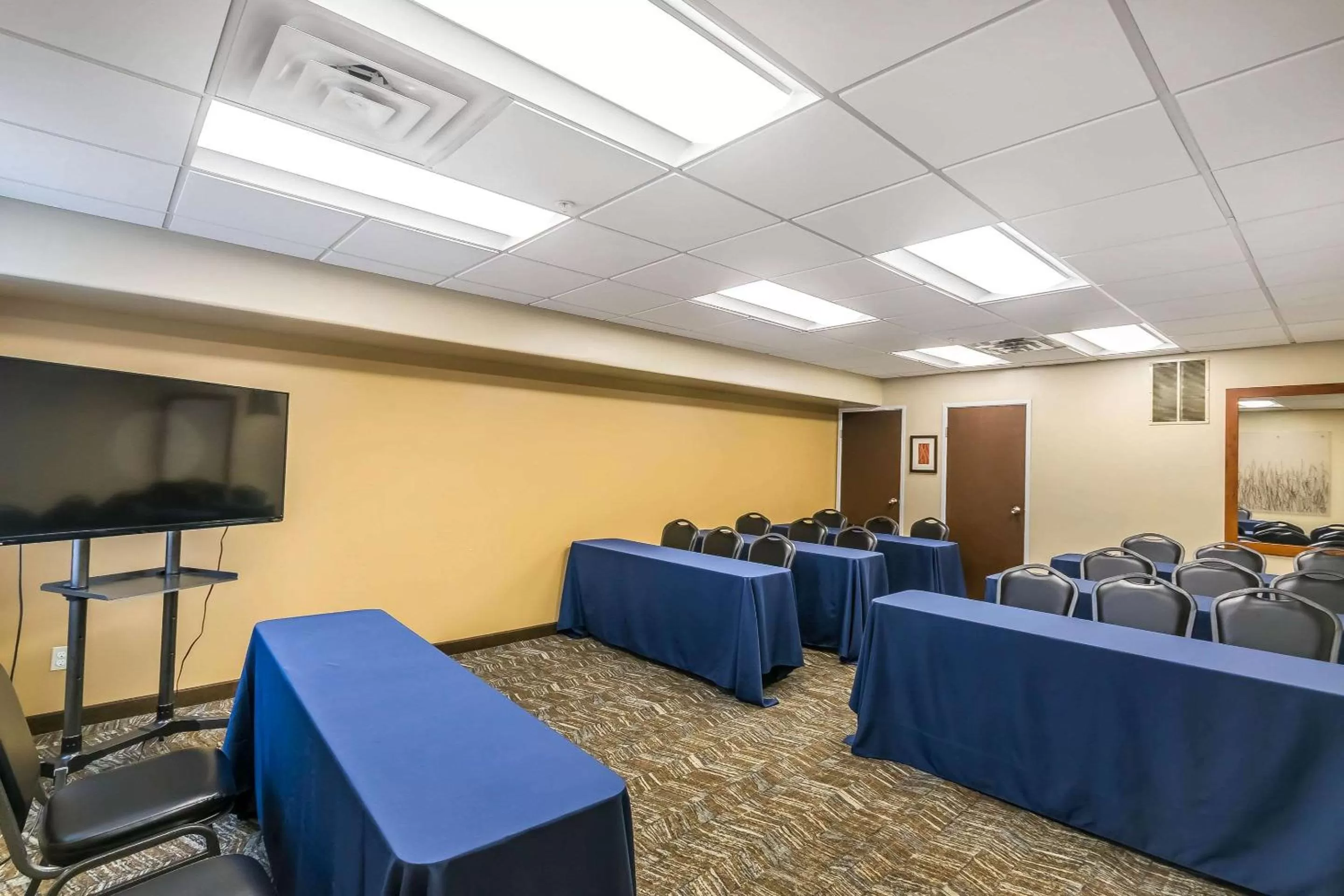 On site in Comfort Inn & Suites Lexington - Hamburg I-75